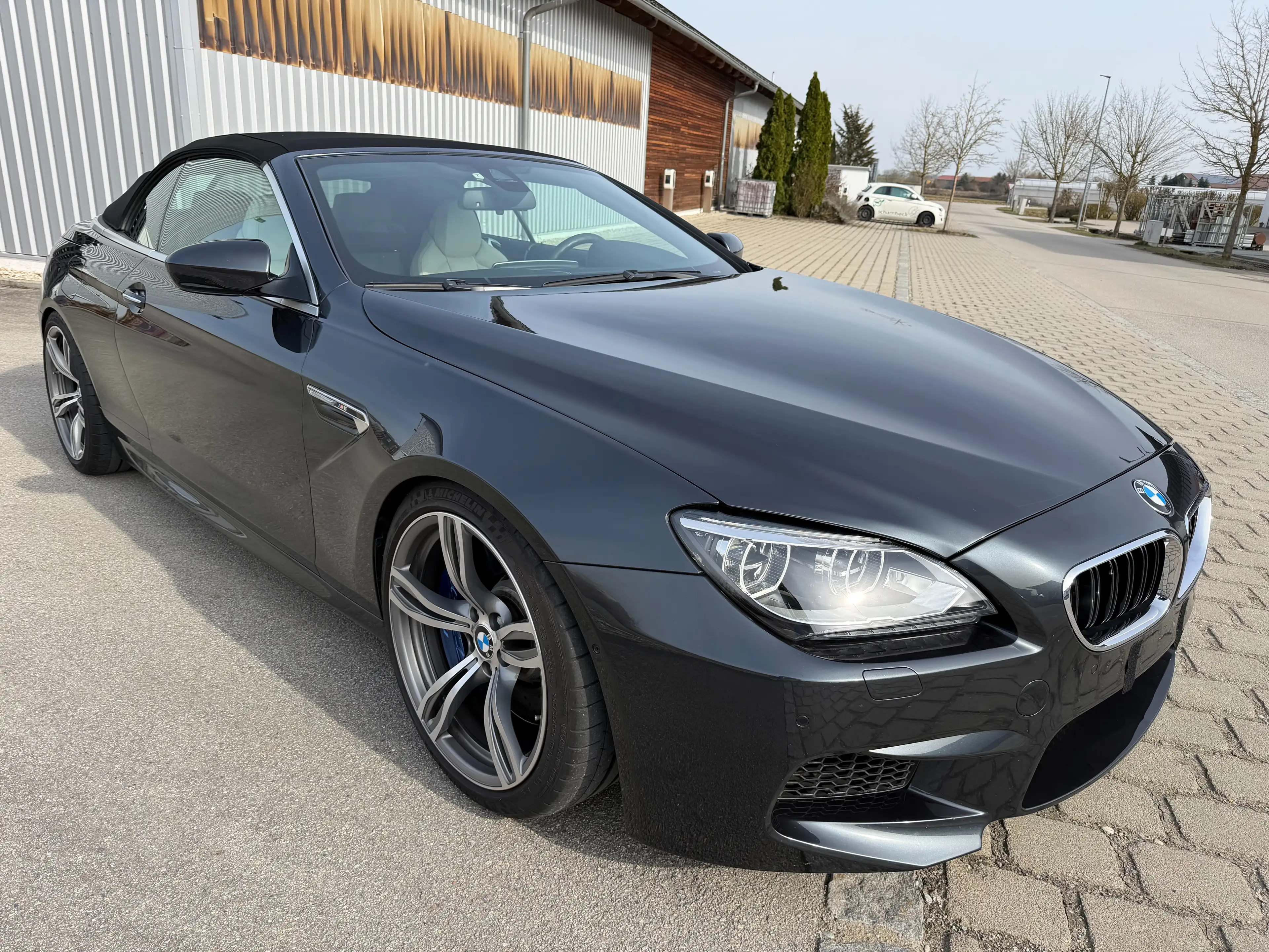 BMW M6 INDIVIDUAL*wenig KM*BMW Scheckheft*Akrapovic* — photo 10