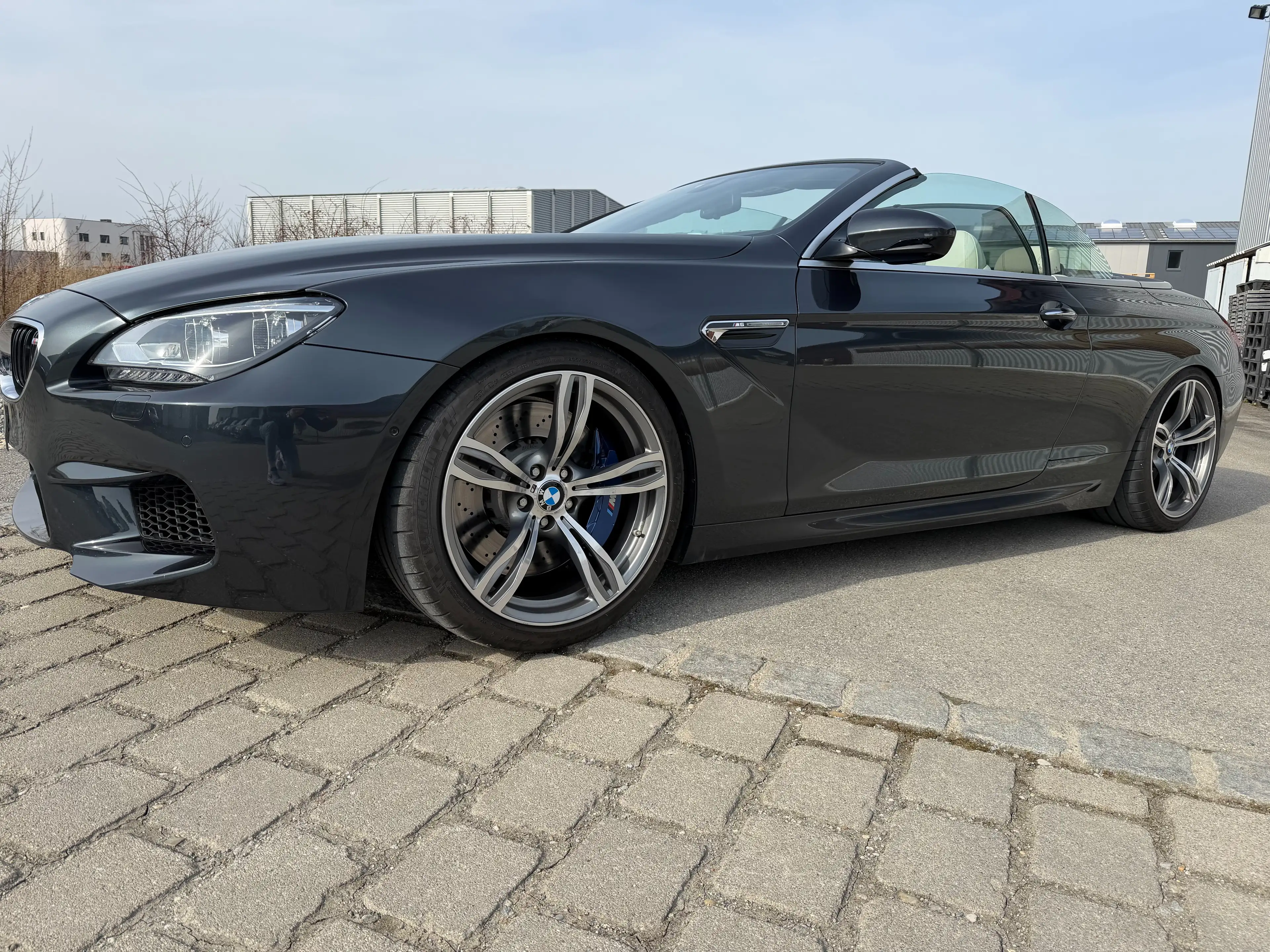 BMW M6 INDIVIDUAL*wenig KM*BMW Scheckheft*Akrapovic* — photo 2