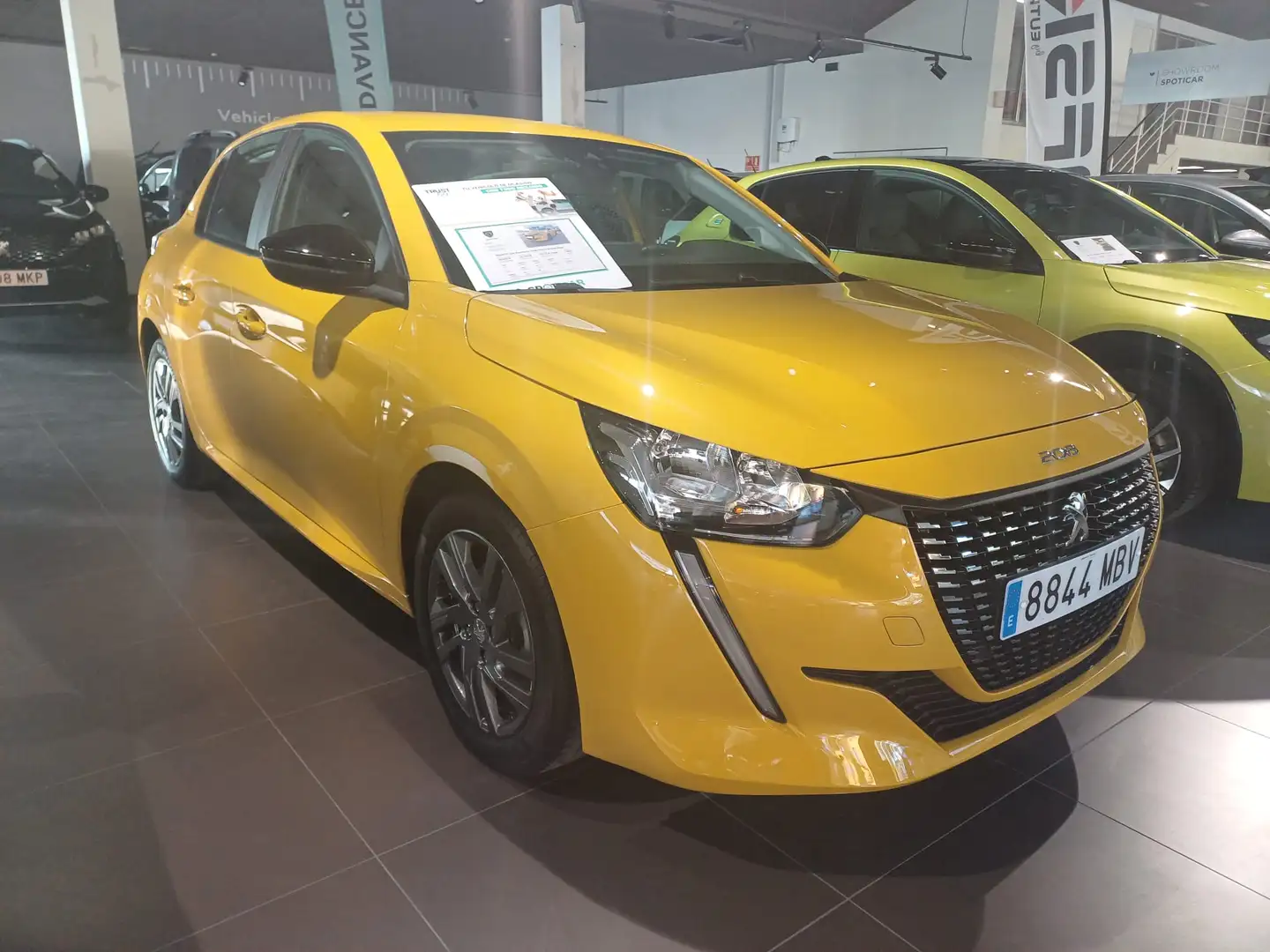 Peugeot 208 1.2 Puretech S&S Active Pack 100 - 2