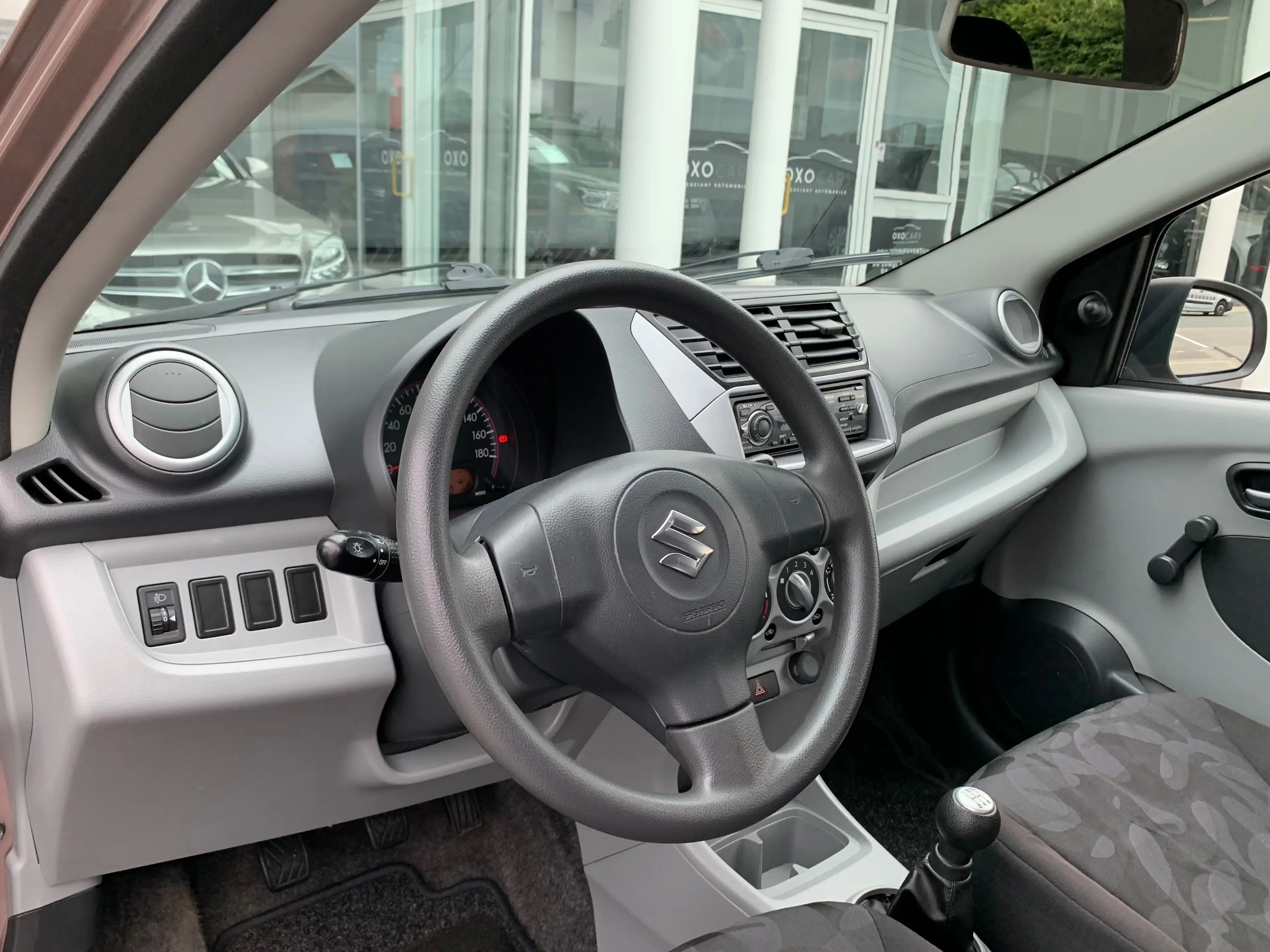 Suzuki Alto 1.0i Essence / Faible KM / LEZ 2030 / GARANTIE / — photo 8