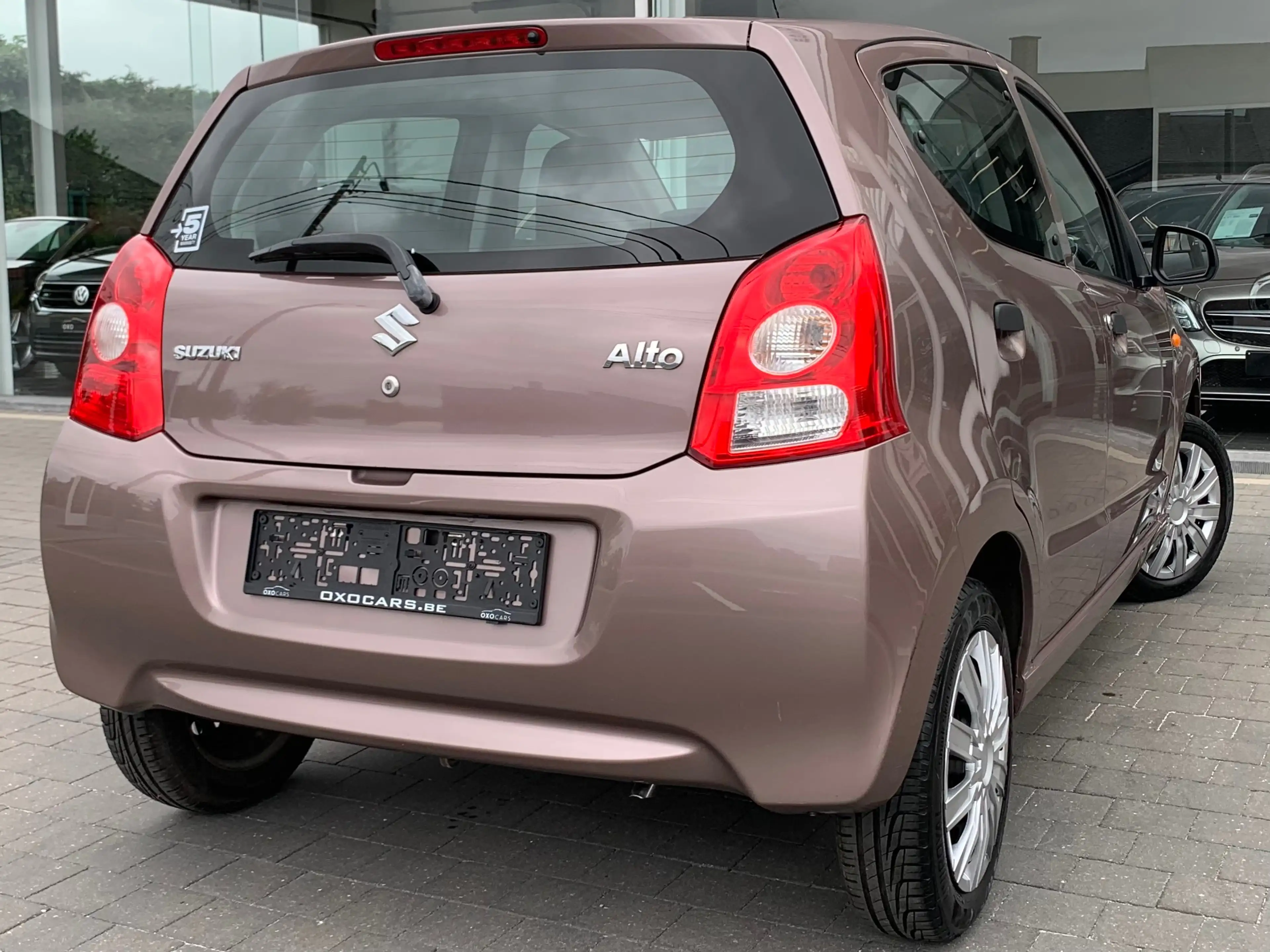 Suzuki Alto 1.0i Essence / Faible KM / LEZ 2030 / GARANTIE / — photo 4