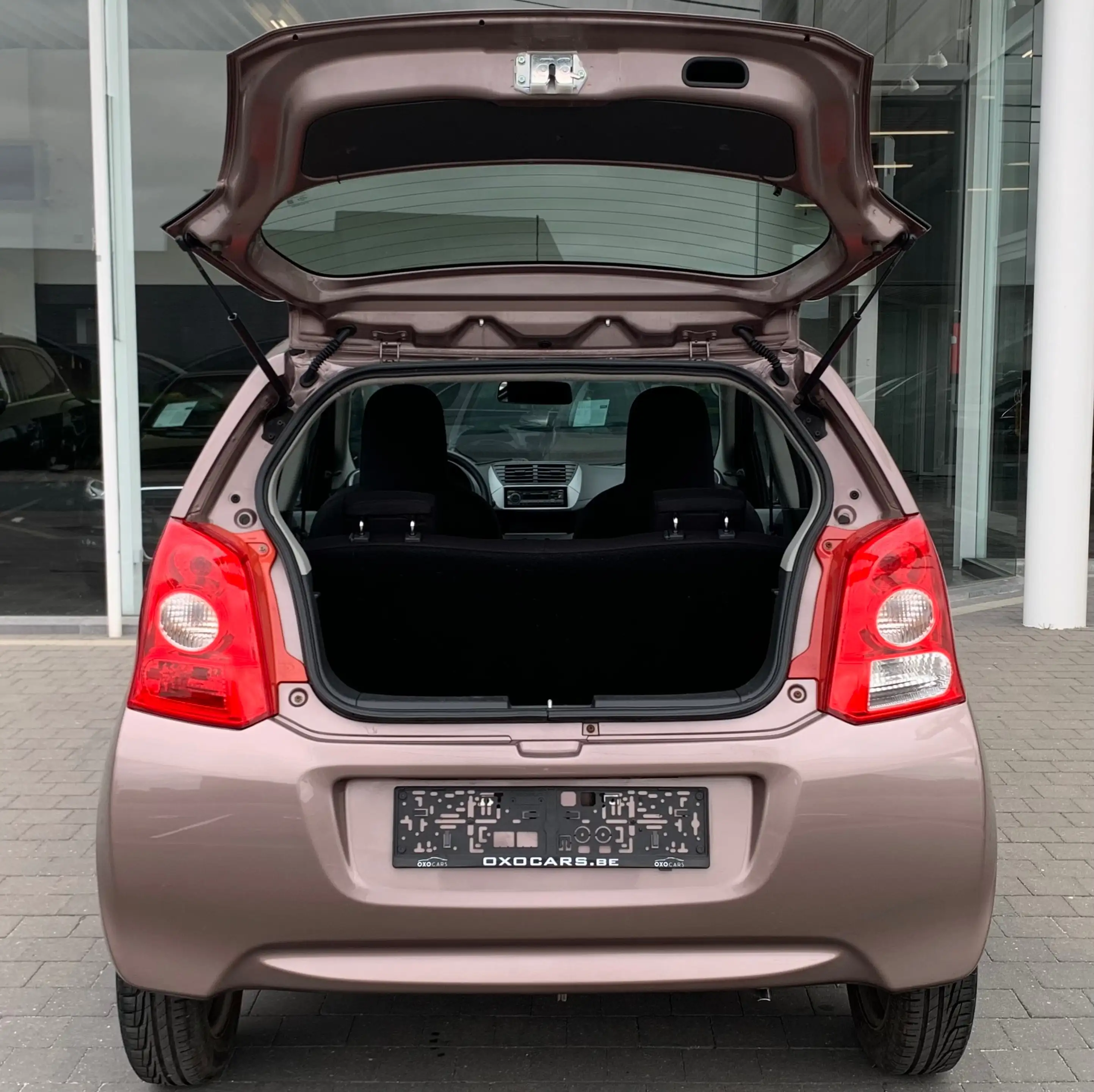 Suzuki Alto 1.0i Essence / Faible KM / LEZ 2030 / GARANTIE / — photo 6