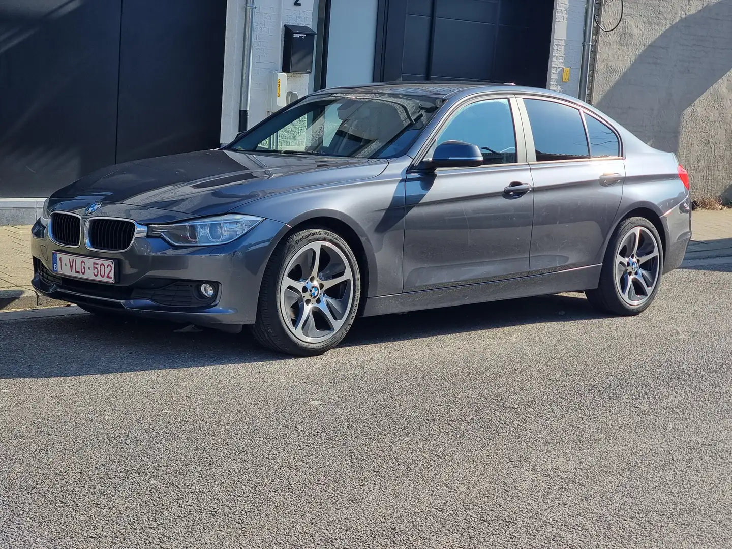BMW 316 316d - 1