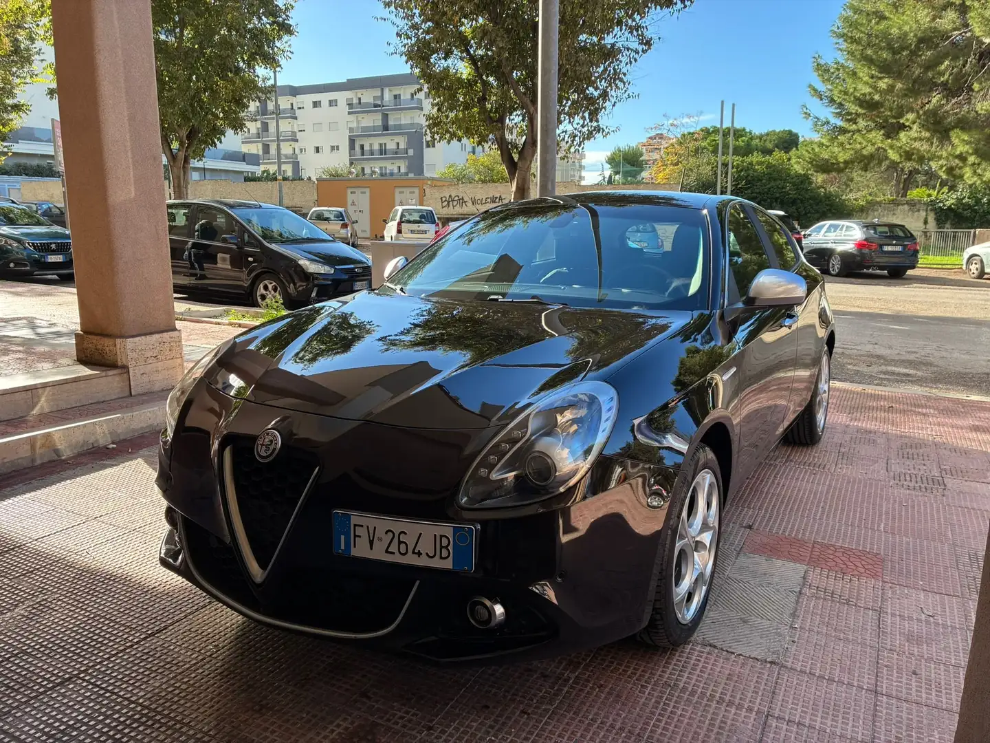 Alfa Romeo Giulietta Giulietta 1.6 jtdm Sport 120cv my18 Noir - 1