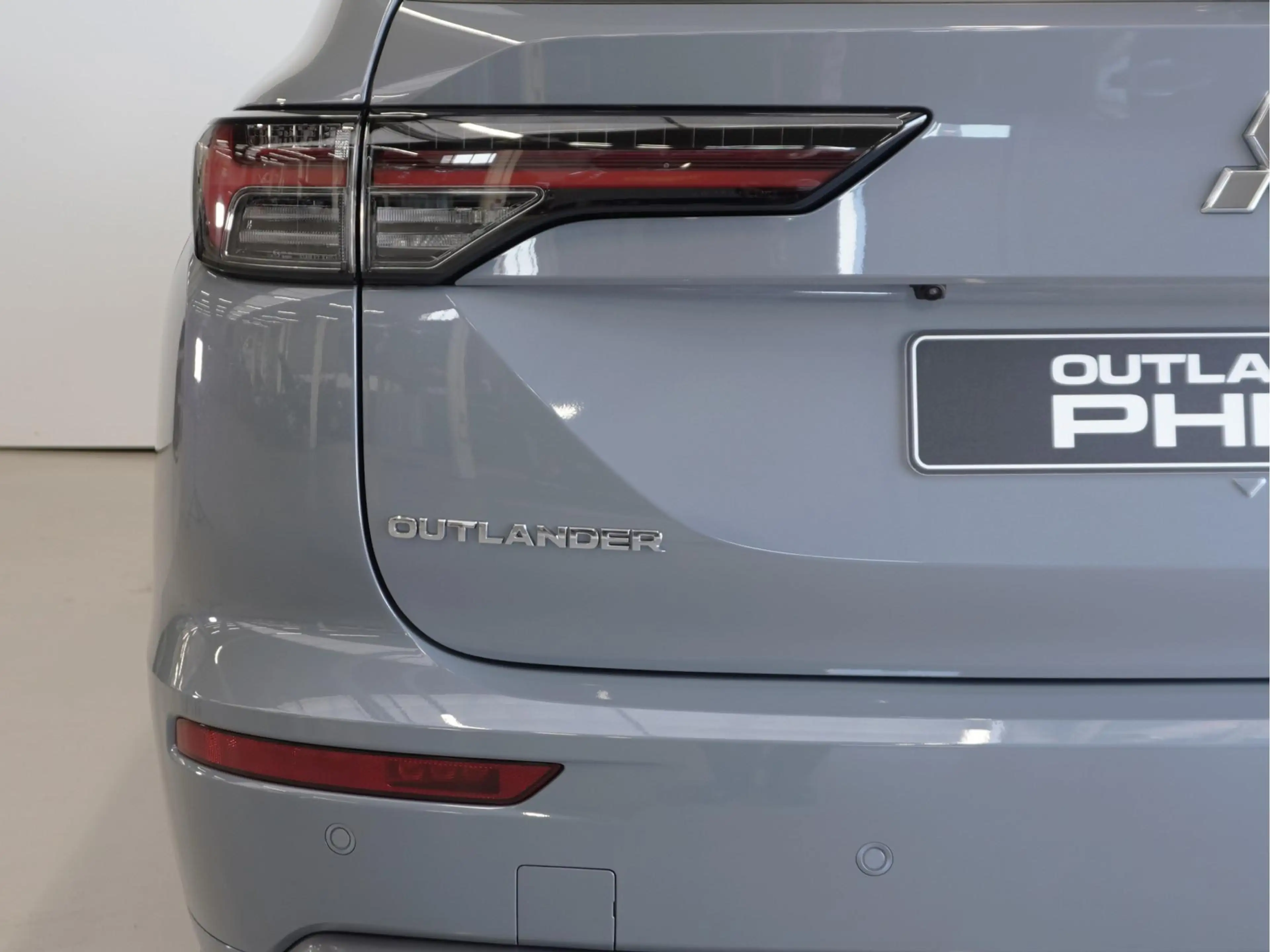 Mitsubishi Outlander 2.4 PHEV Intense+ | Actieprijs | Head up | 20 inch — photo 9