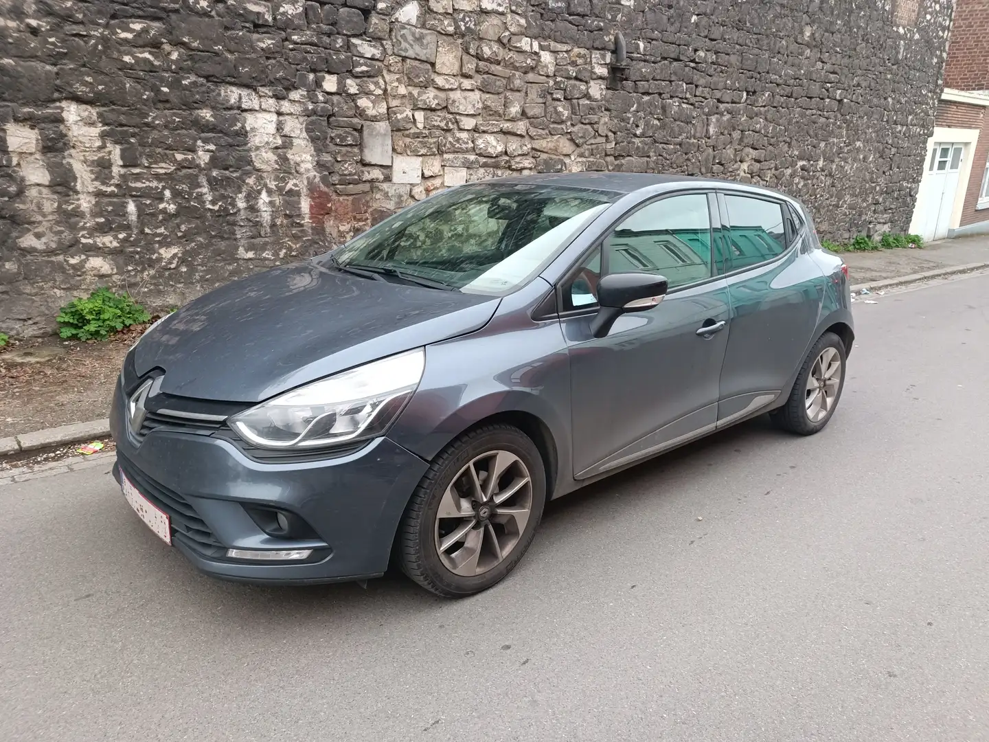 Renault Clio 1.2i Limited Argent - 1