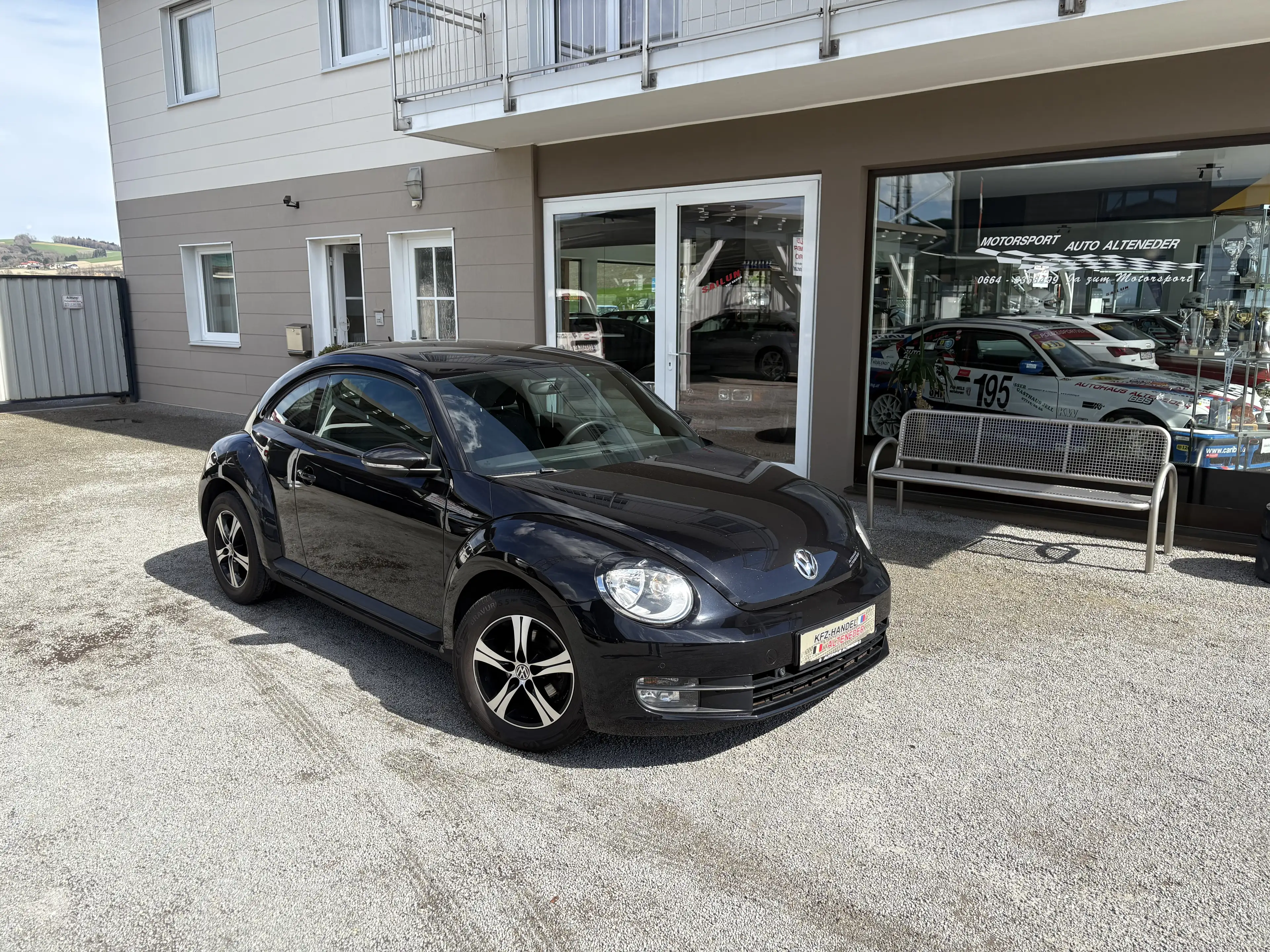 Volkswagen Beetle 1,2 TSI 1.BESITZ STEUERKETTE NEU PDC