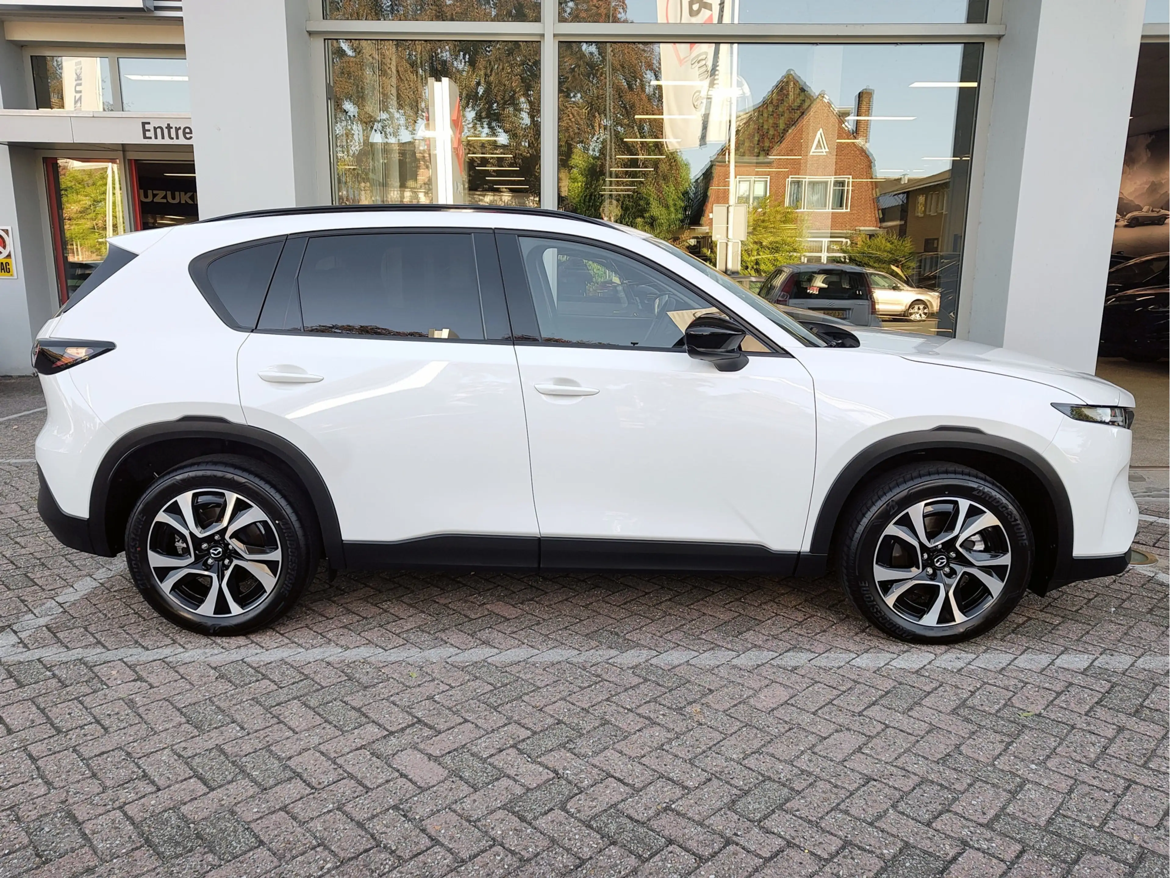 Mazda CX-5 2.5 E-SKYACTIV G 141 M HYBRID CENTRE-LINE AUT. Stu — photo 6