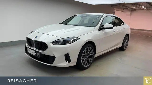 Bmw 220 A Gran Coupé Navi,LED,Keyless,LM18"