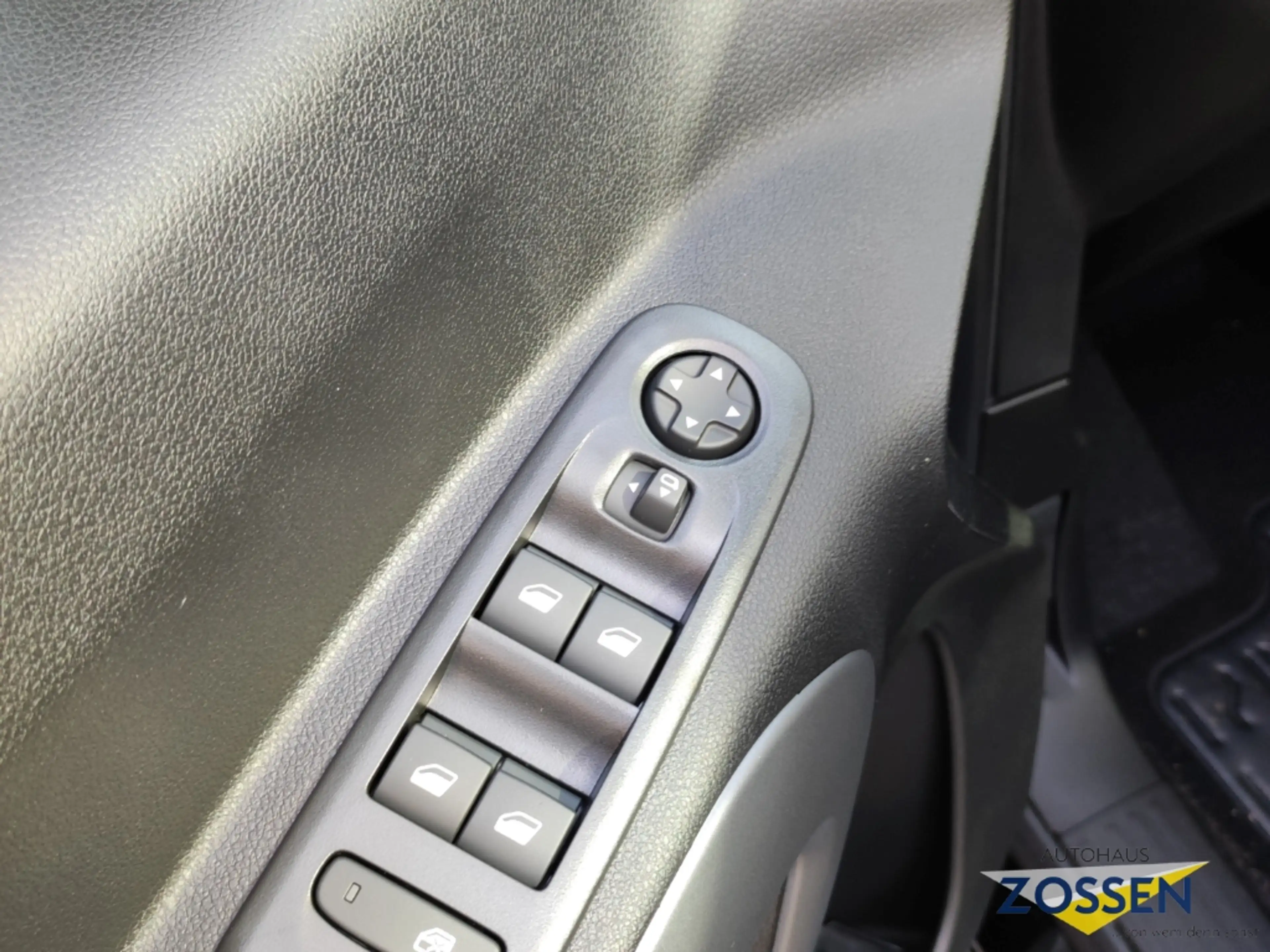 Opel Combo Life GS+Matrix LED+AHZV+Panorama — photo 9