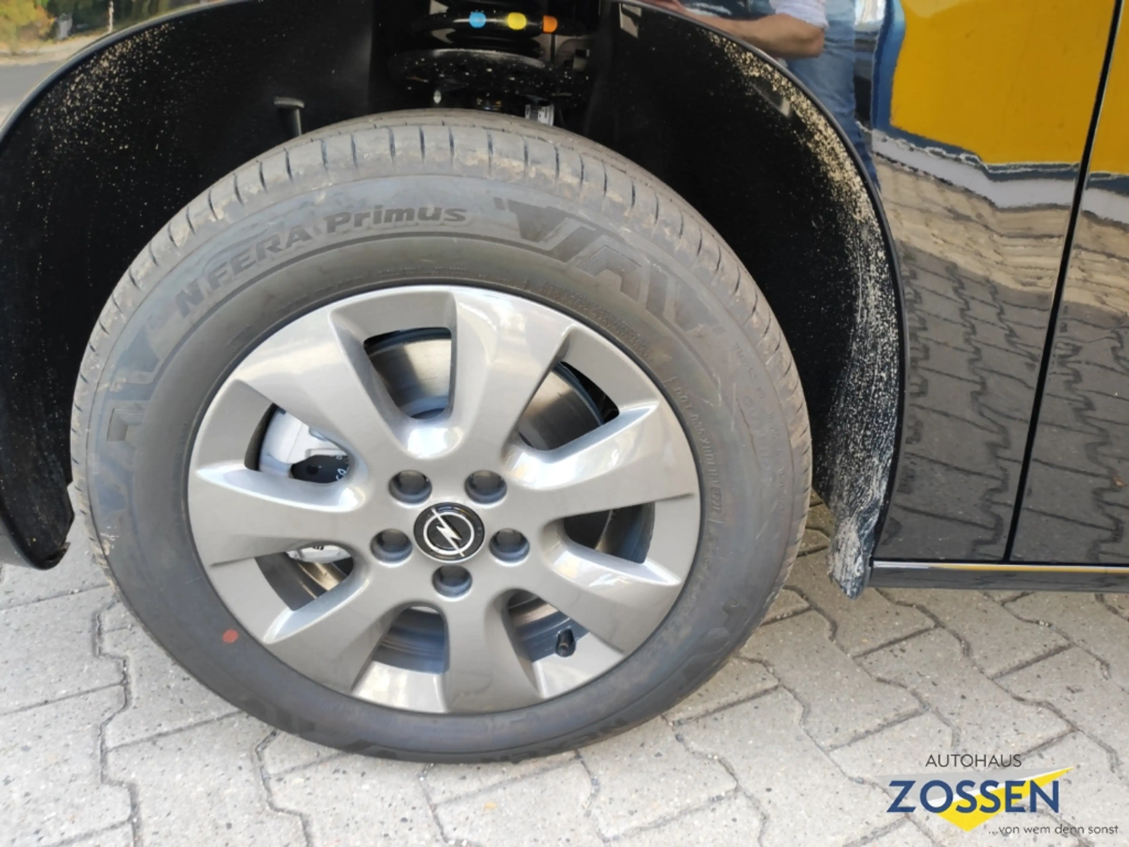 Opel Combo Life GS+Matrix LED+AHZV+Panorama — photo 8