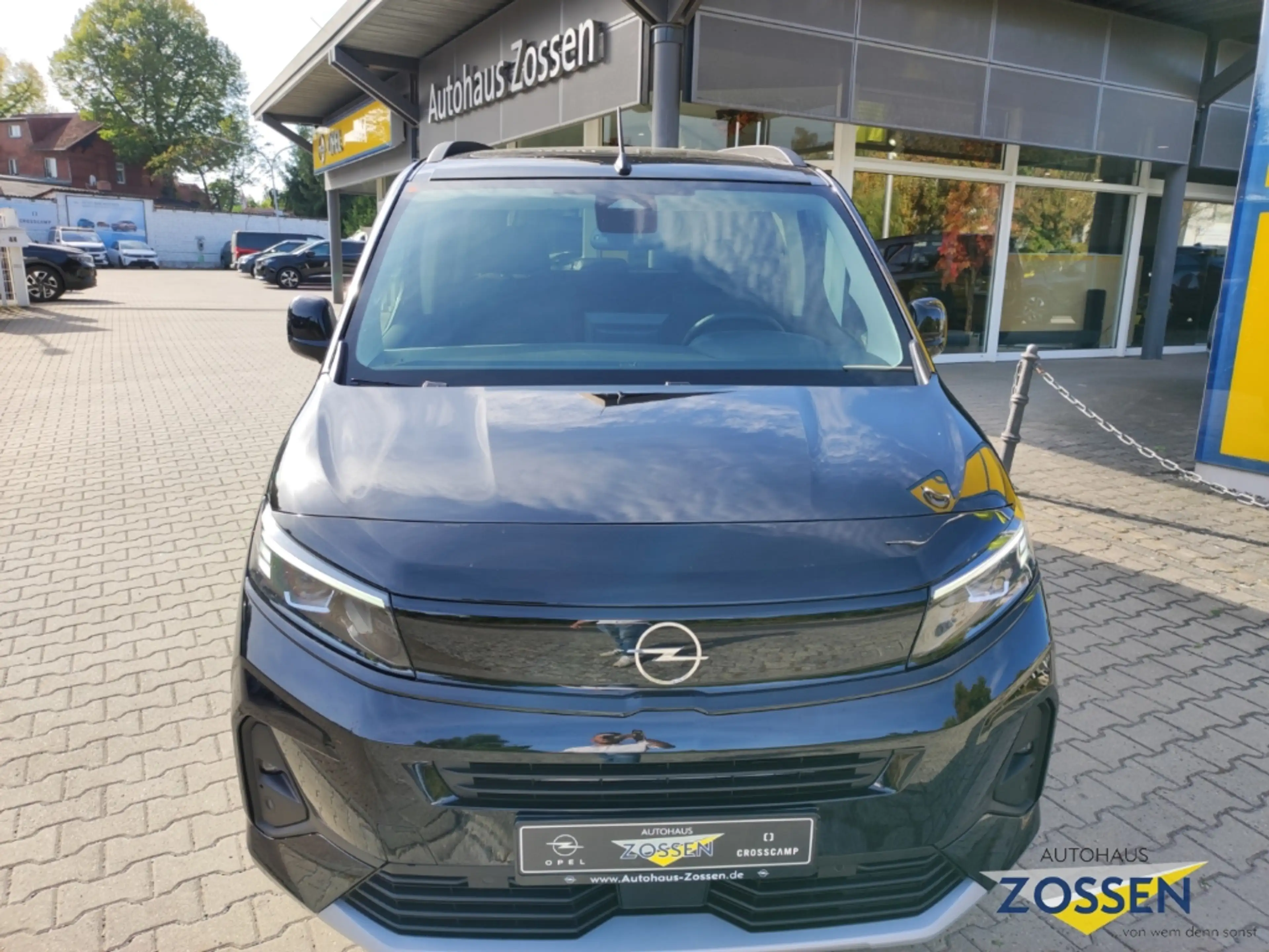Opel Combo Life GS+Matrix LED+AHZV+Panorama — photo 3