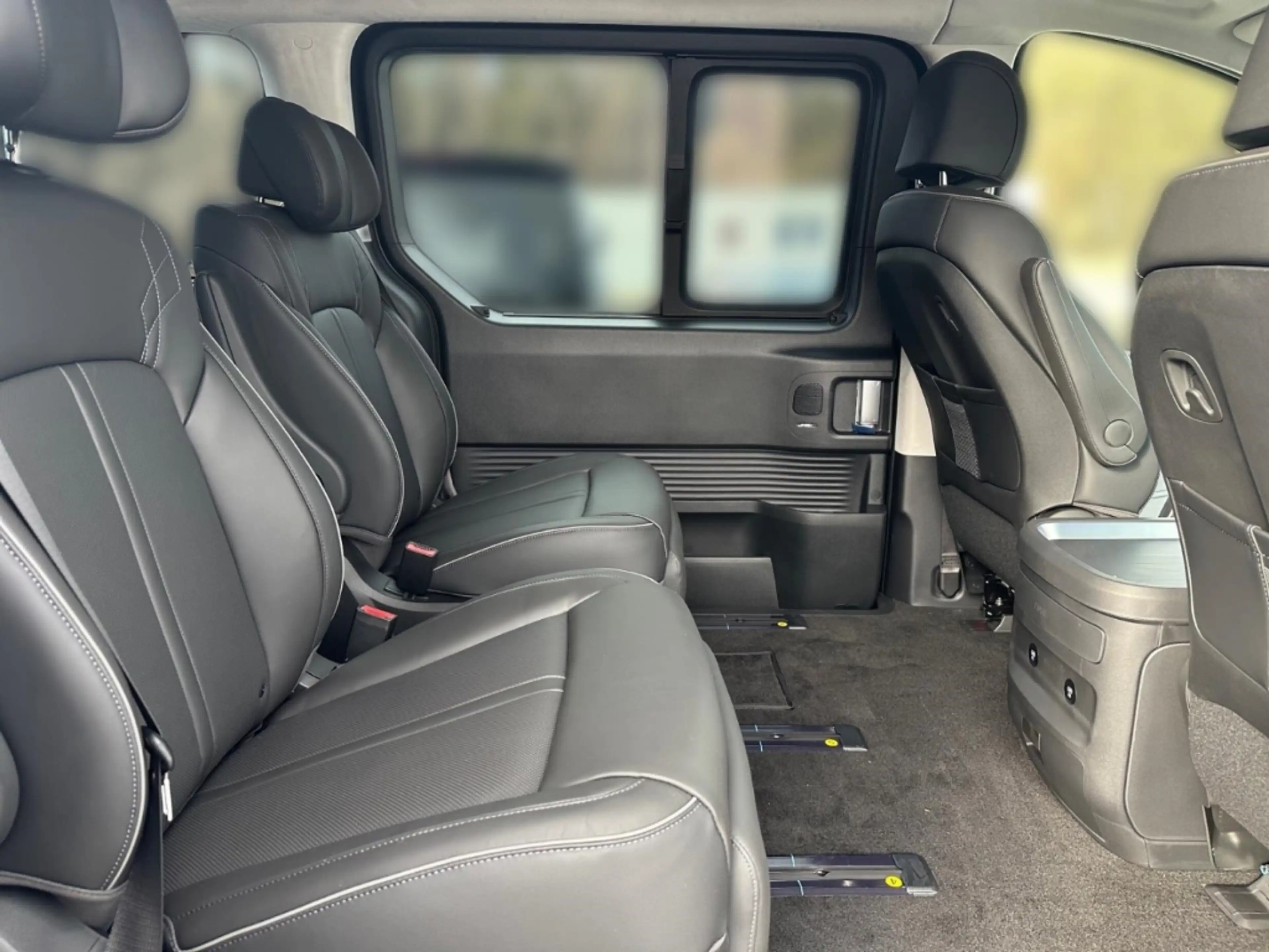 Hyundai STARIA Signature Hybrid 2WD 1.6 T-GDI EU6e 7-Sitzer El. P — photo 13