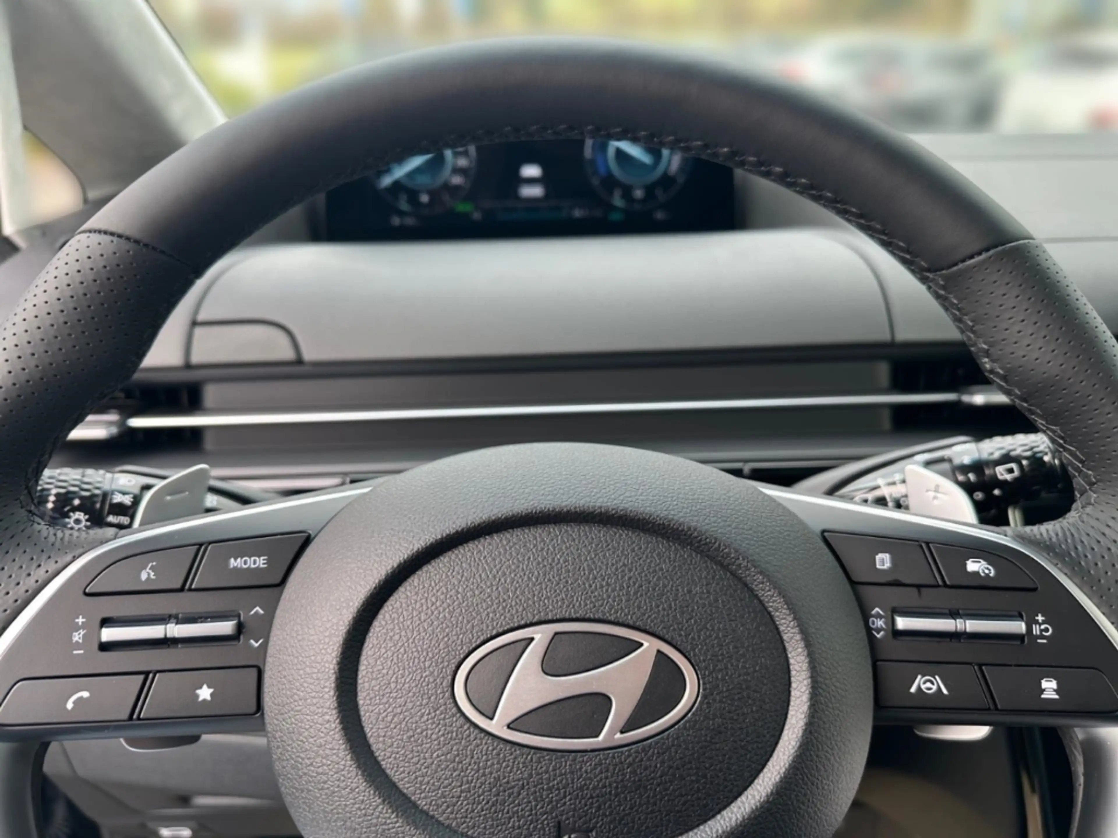 Hyundai STARIA Signature Hybrid 2WD 1.6 T-GDI EU6e 7-Sitzer El. P — photo 8