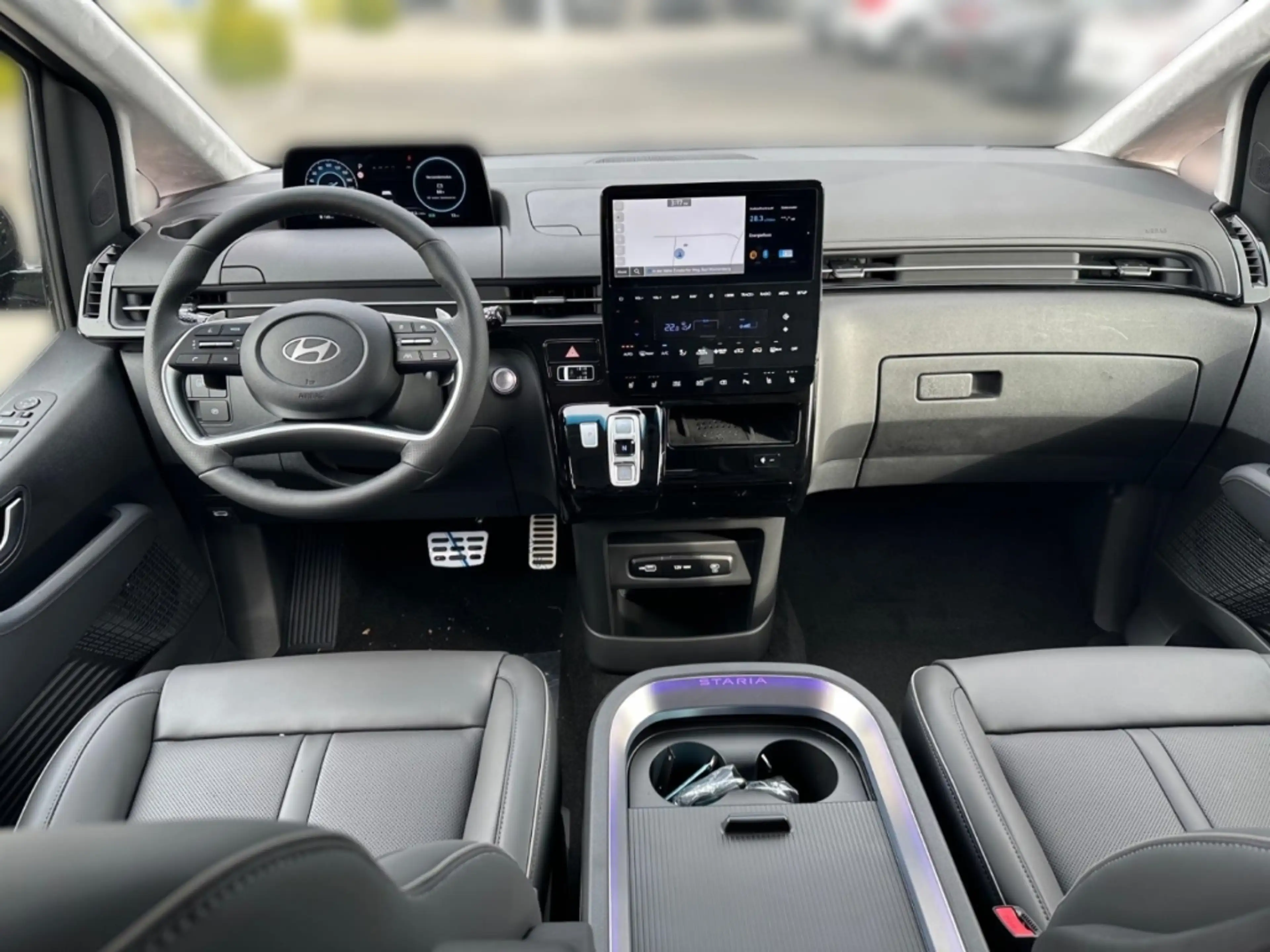 Hyundai STARIA Signature Hybrid 2WD 1.6 T-GDI EU6e 7-Sitzer El. P — photo 11