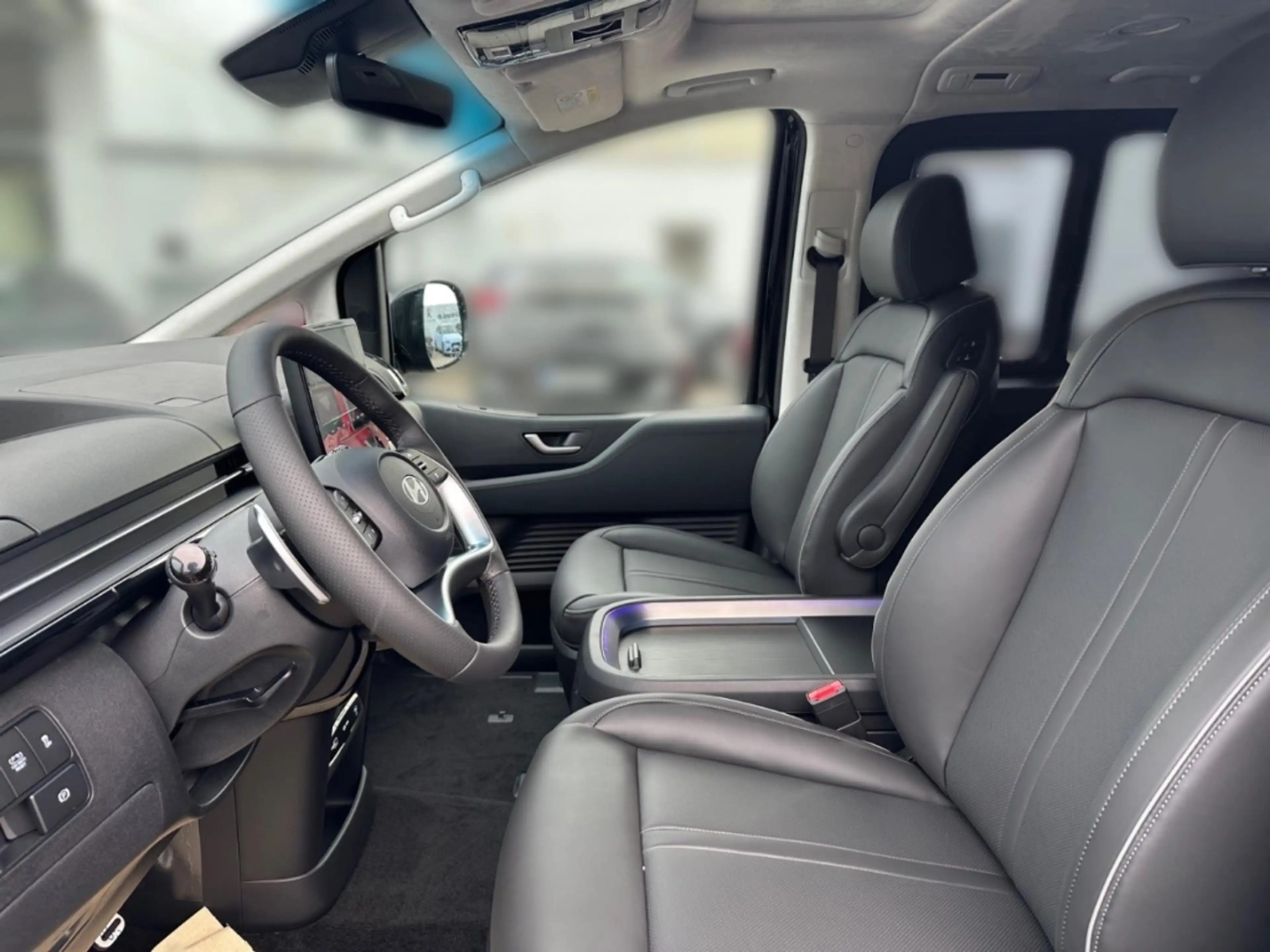 Hyundai STARIA Signature Hybrid 2WD 1.6 T-GDI EU6e 7-Sitzer El. P — photo 7