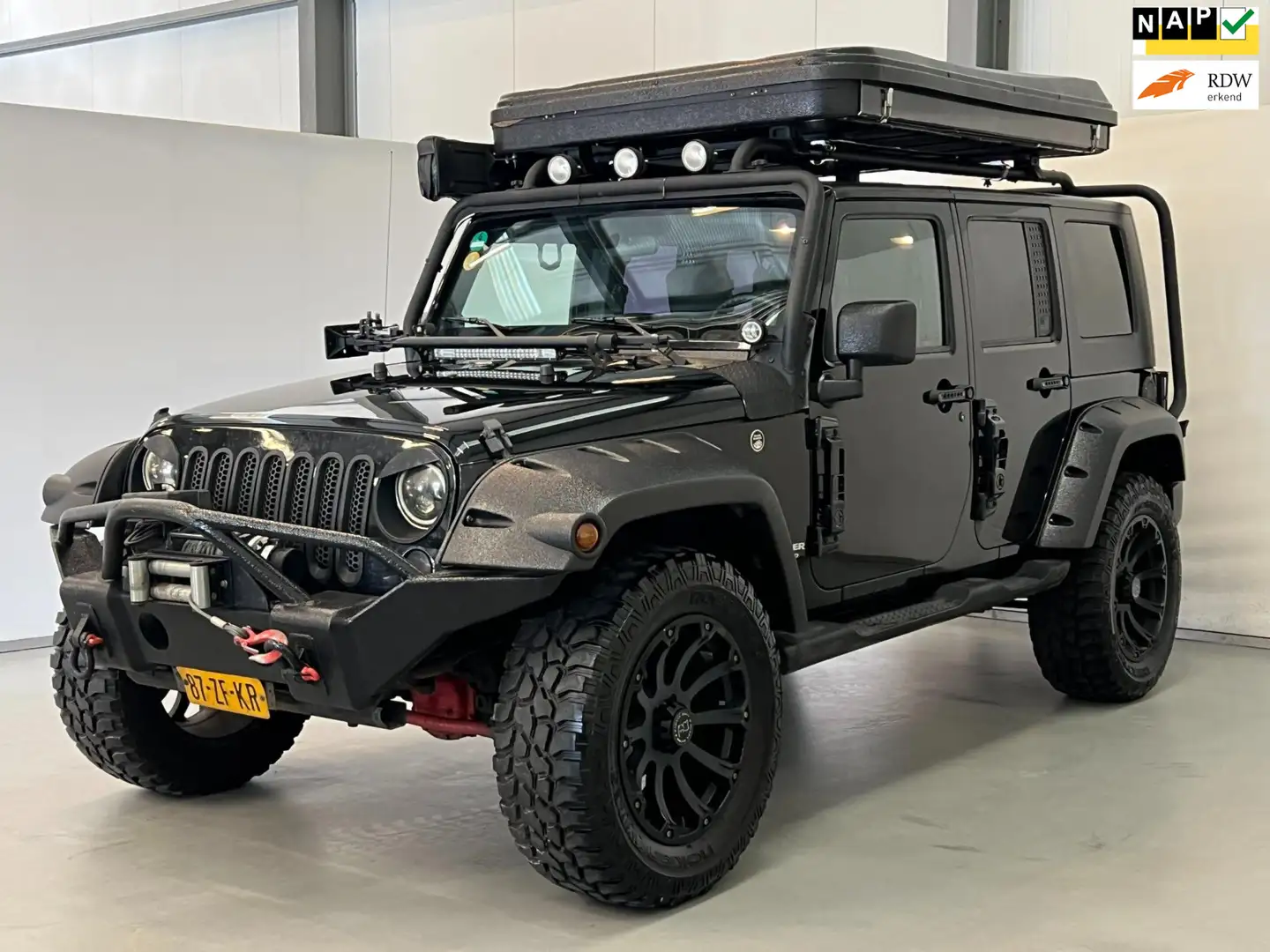 Jeep Wrangler Unlimited 2.8 CRD / Camper / Lier / Tent / NL-auto Schwarz - 1