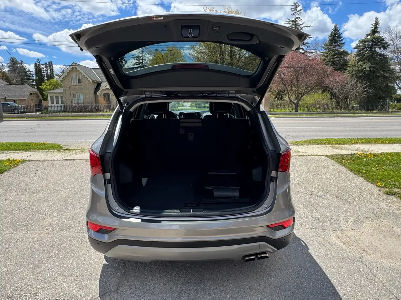 Hyundai SANTA FE снимка Hyundai SANTA FE