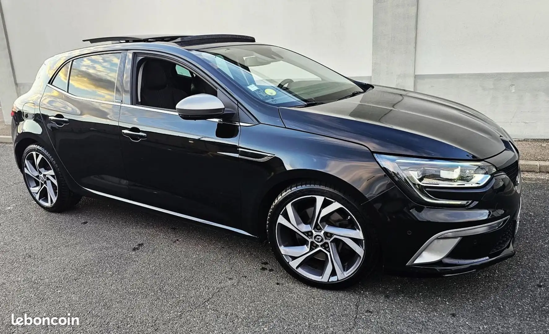 Renault Megane IV 1.6 DCi 165 EDC GT SPORT BVA PREMIERE MAIN TOIT Noir - 2