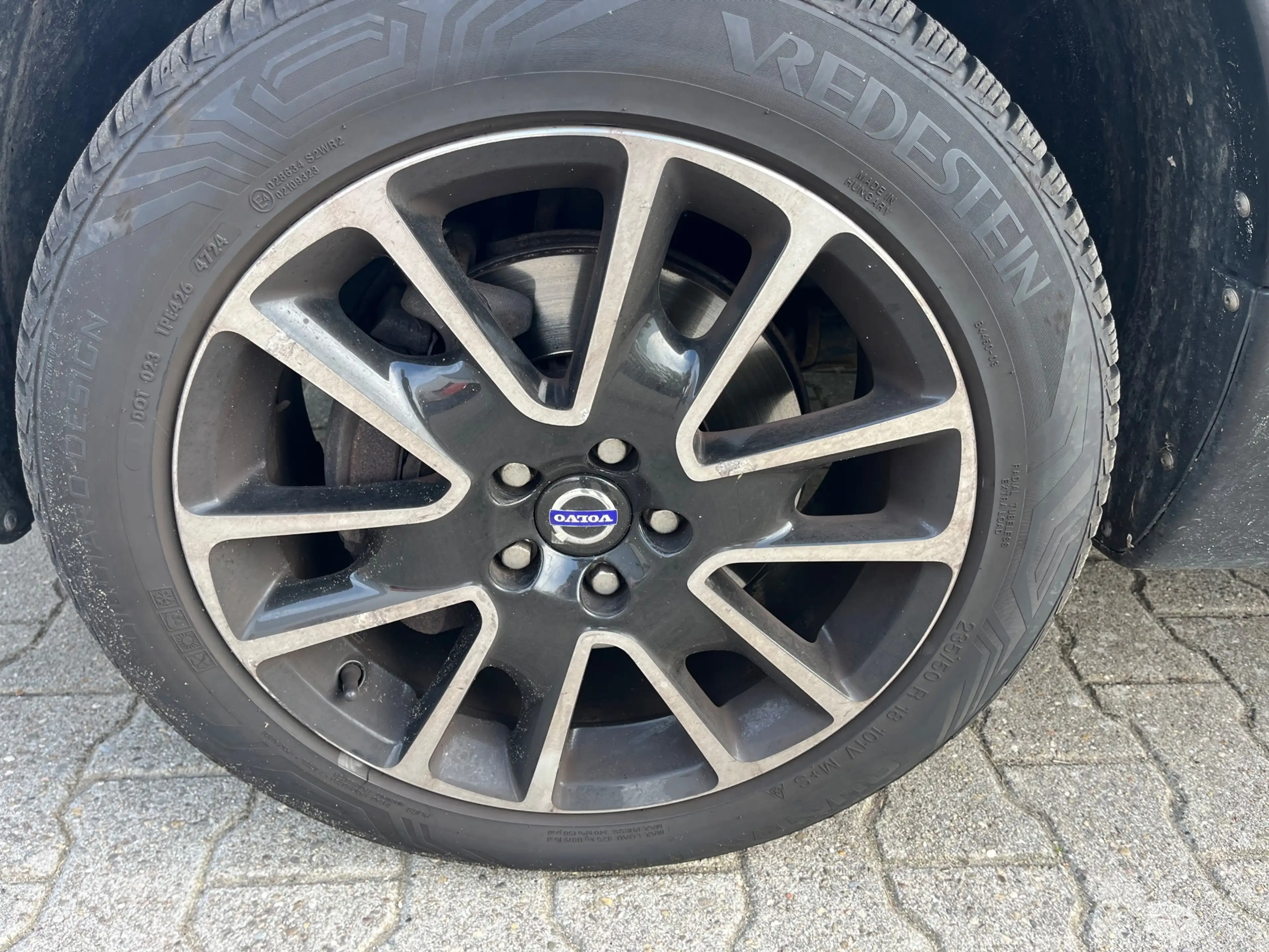 Volvo XC70 2.4 230pk D5 Summum AWD 5 cilinder / Open dak / Tr — photo 5