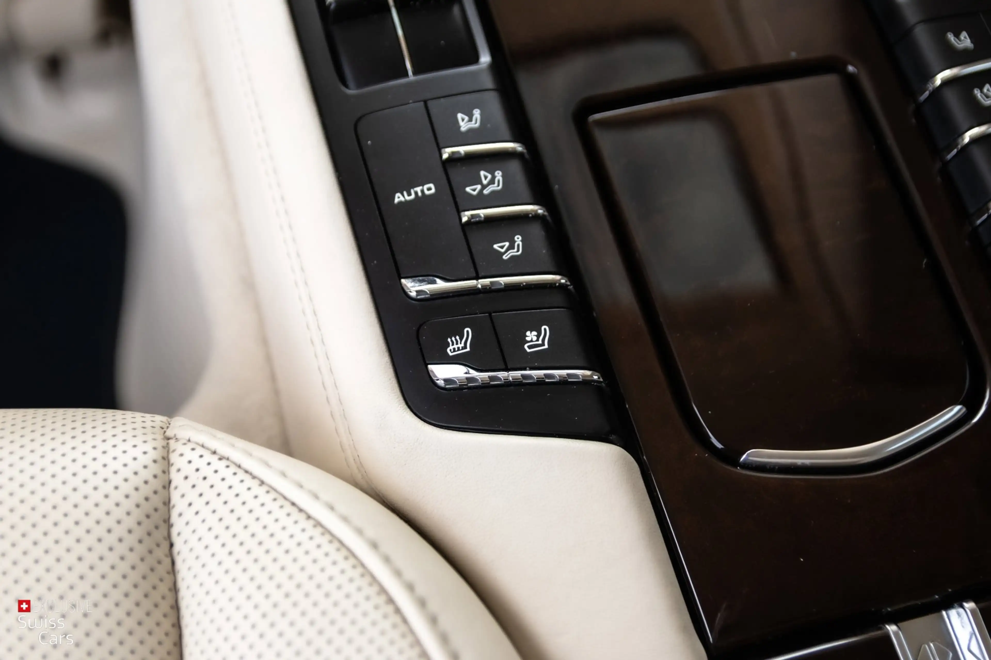 Porsche Panamera 4.8 Turbo|Yaughting Ed.|Zwitsers|Perfecte historie — photo 33