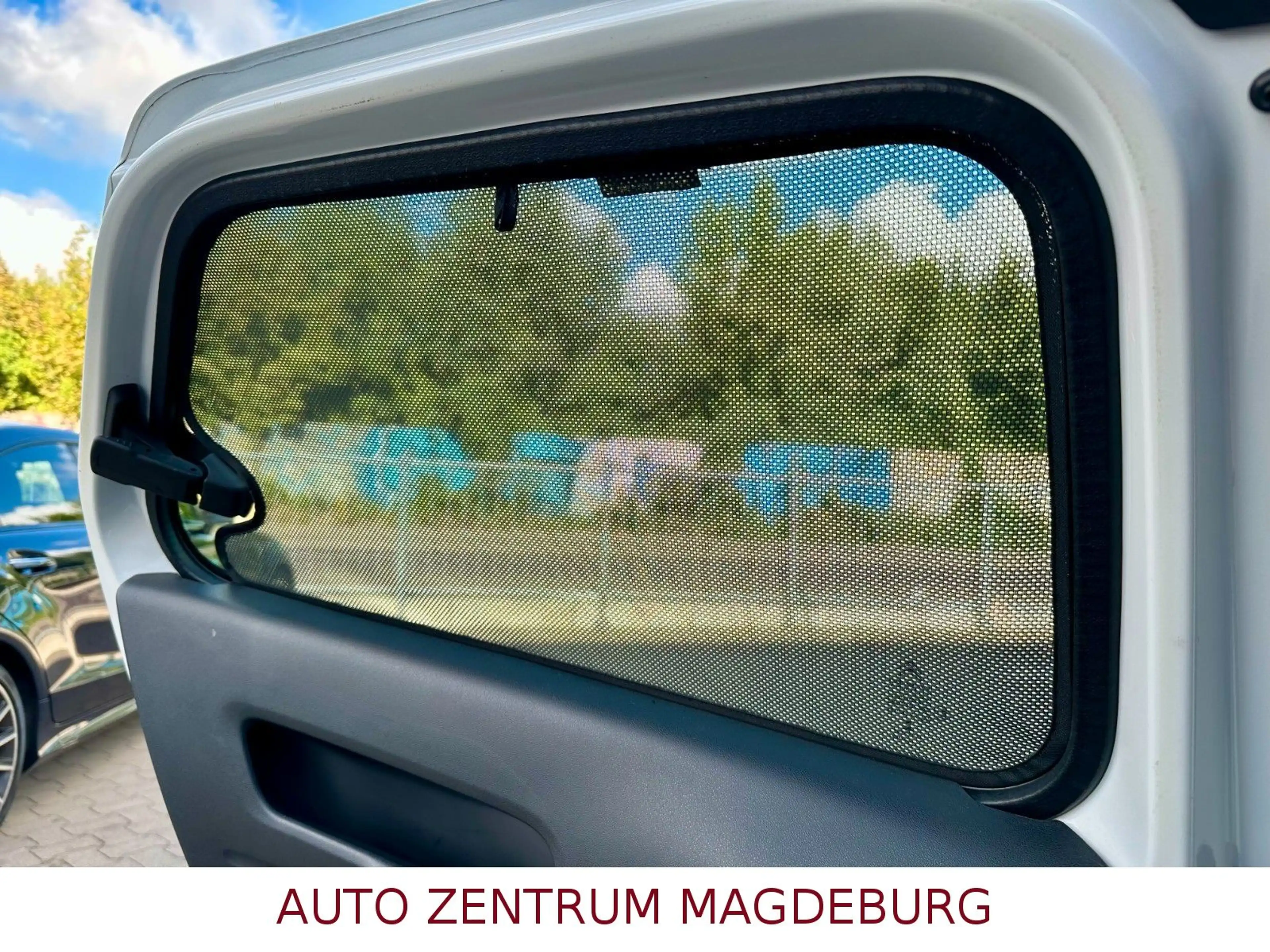 Citroen C4 Cactus Feel KLIMA*ISOFIX*PDC — photo 12