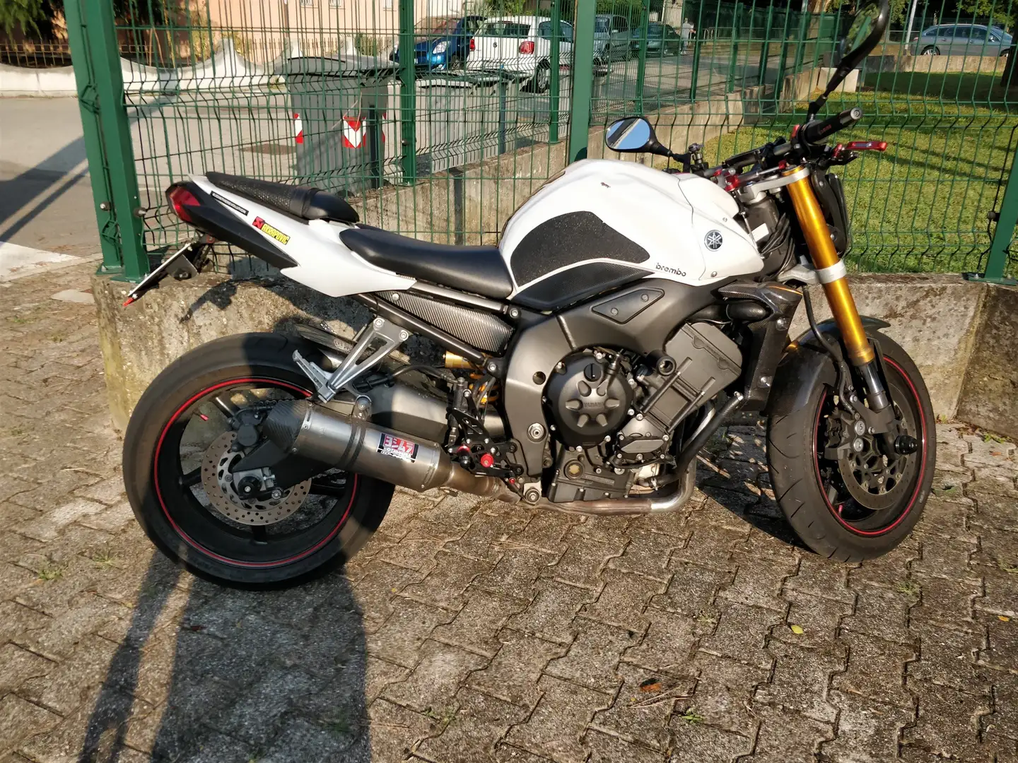 Yamaha FZ 1 Biały - 1