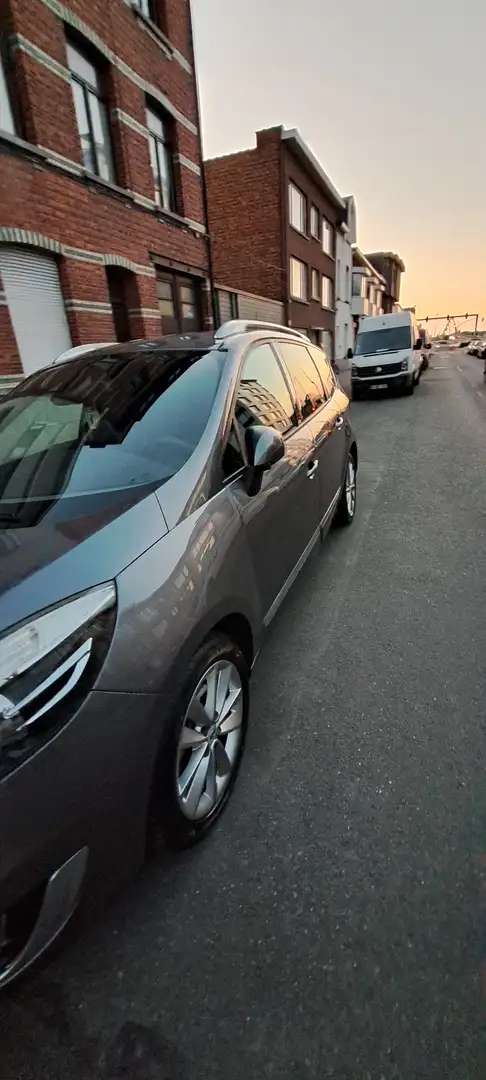 Renault Grand Scenic Grand Scenic 1.5 diesel Euro 5 5 plaats - 1