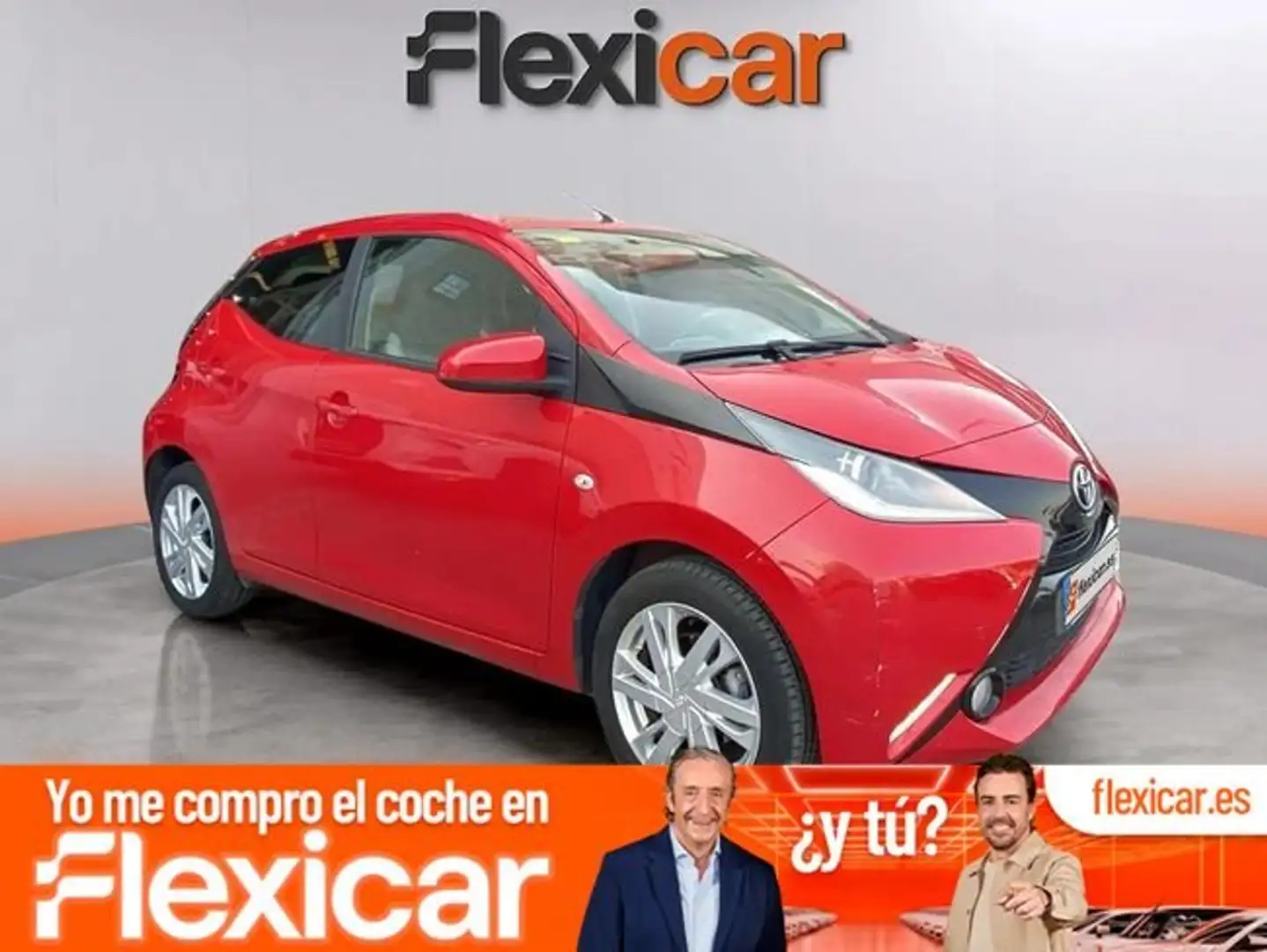 Toyota Aygo 70 x-play Rojo - 1