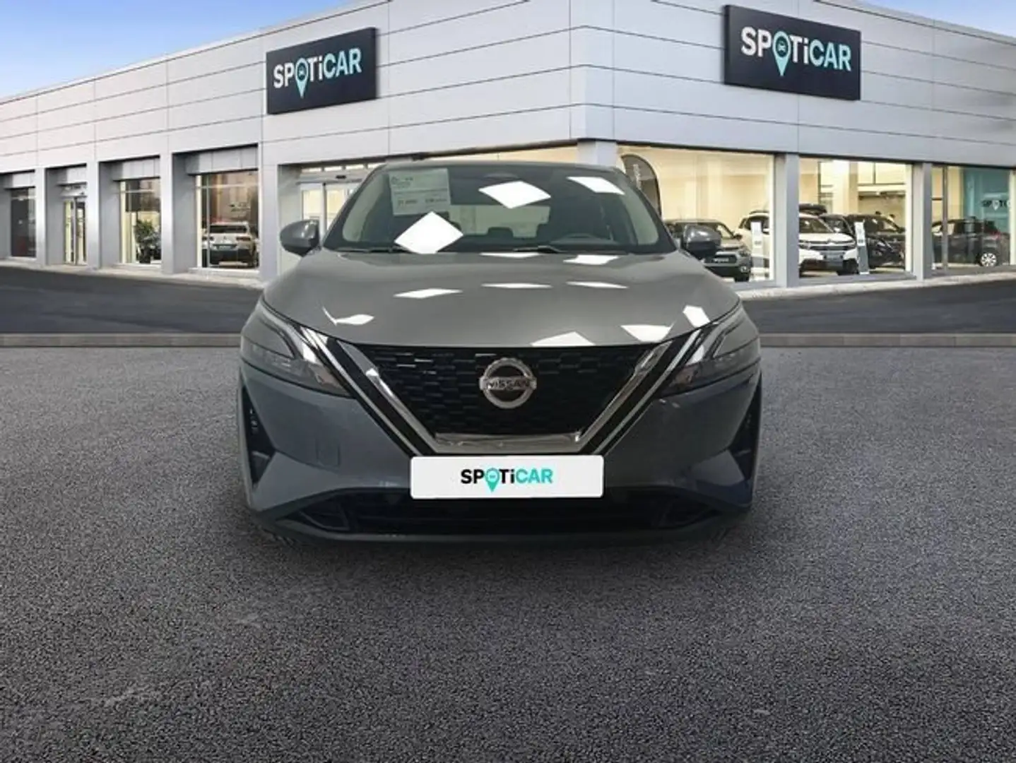 Nissan Qashqai DIG-T 103kW (140CV) mHEV 4x2 Acenta Gris - 2