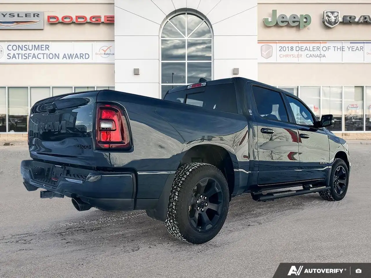 RAM 1500 снимка RAM 1500