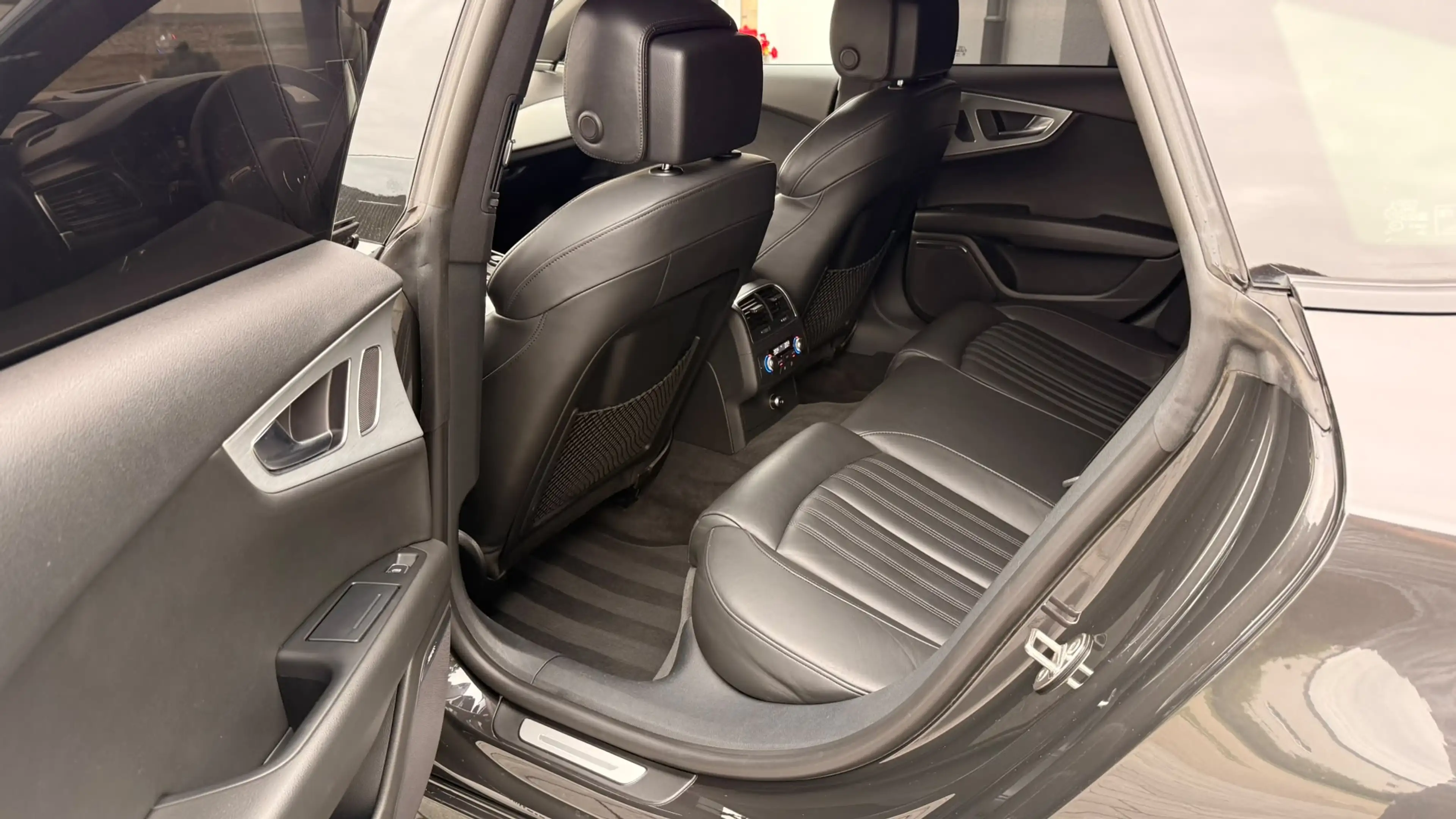 Audi A7 3.0 BiTDI quattro Sportback - S Line - 313 - TOP! — photo 13