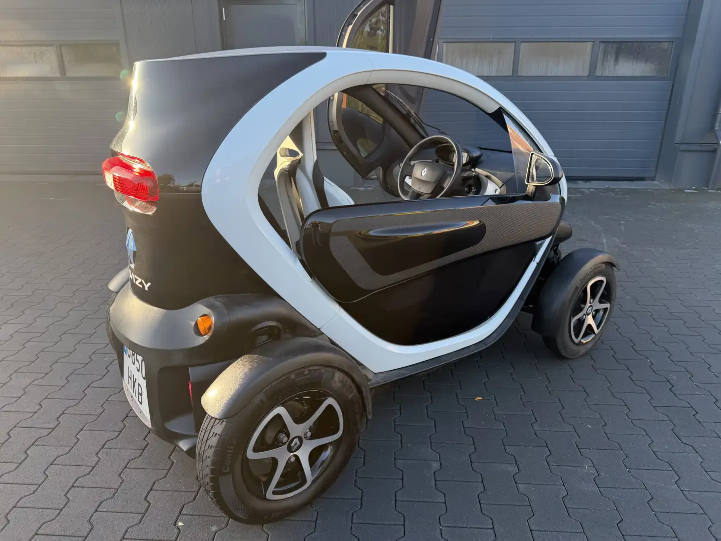Renault Twizy Technic Bj 2012 Elektrisch rijden met een glimlach Weiß - 2