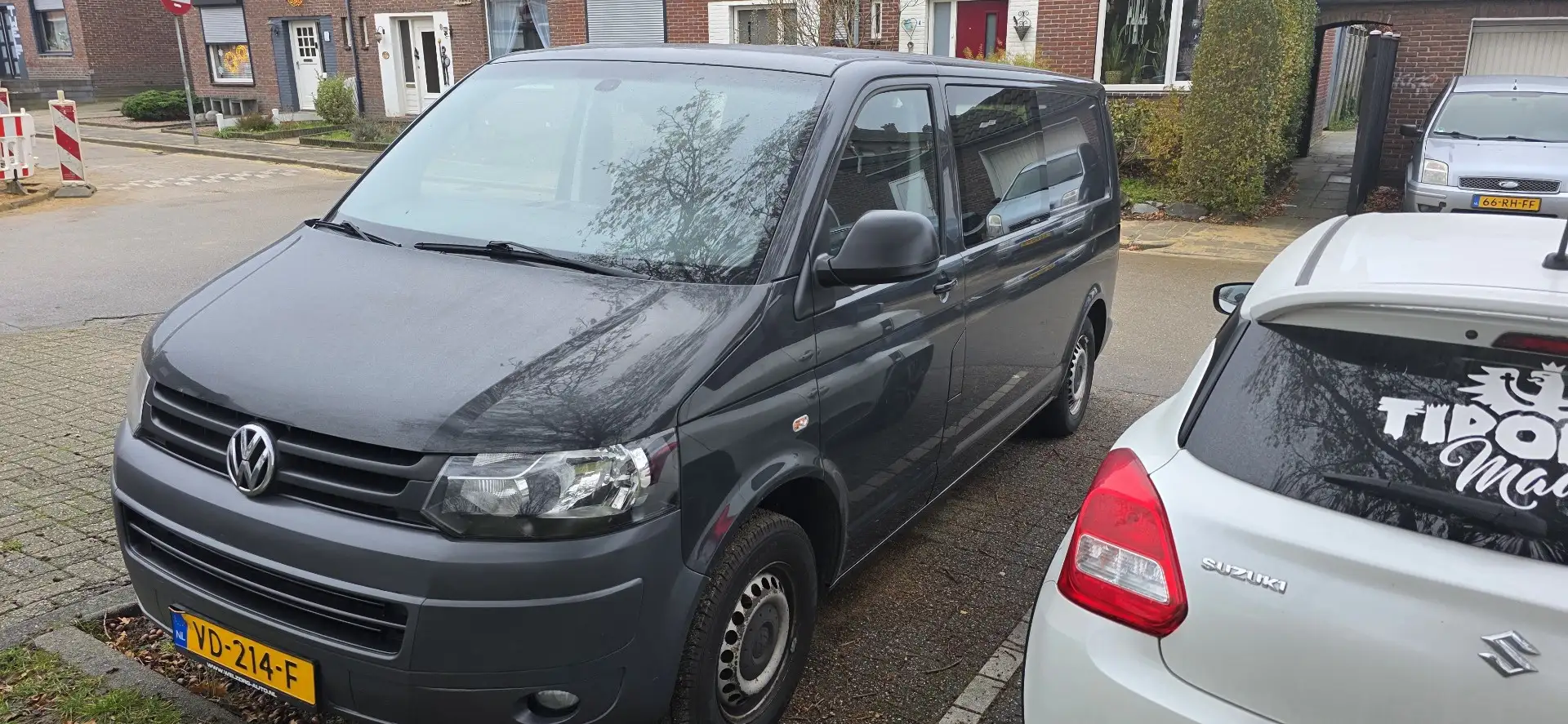 Volkswagen Transporter 2.0 TDI L2H1 Bud. DC Grijs - 1