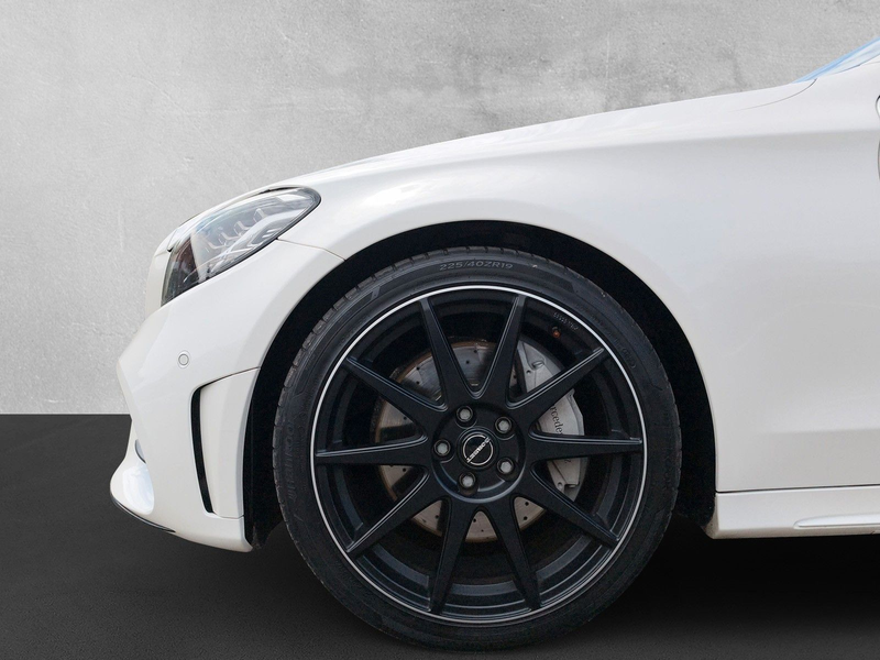 Mercedes-Benz C 300 T-Modell AMG Line — photo 7