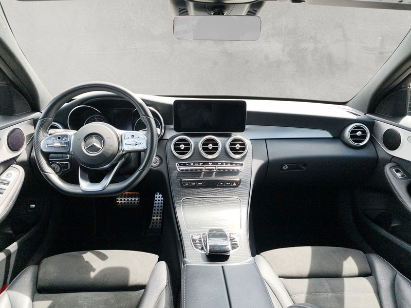 Mercedes-Benz C 300 T-Modell AMG Line — photo 11