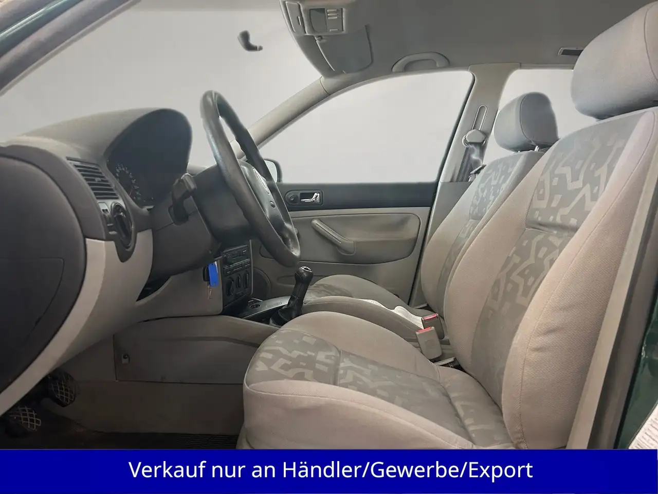 Volkswagen Golf IV 1.6 5-trg., foto 9