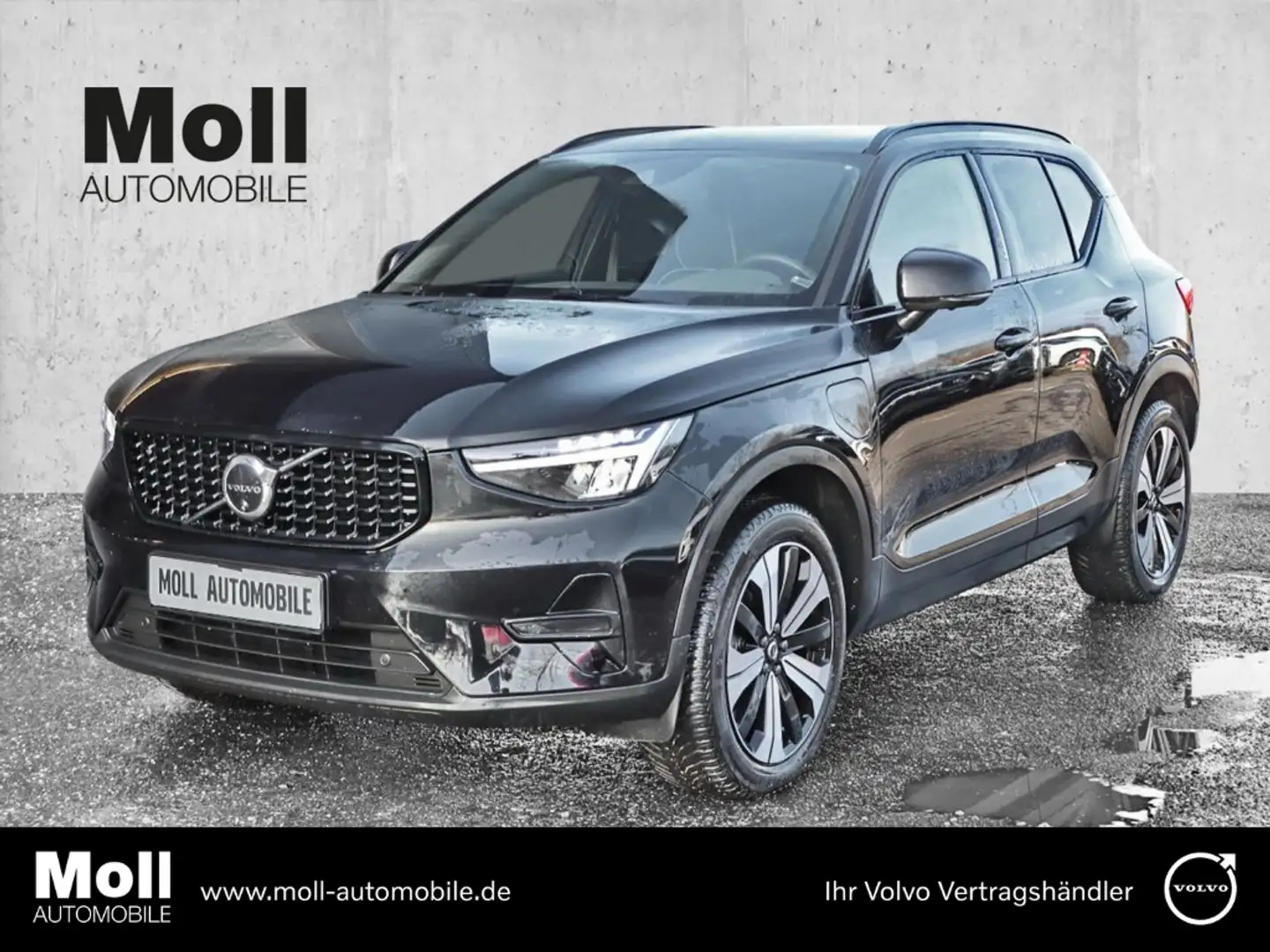 Volvo XC40 Plus Dark Recharge Plug-In Hybrid 2WD T4 Twin Engi Schwarz - 1