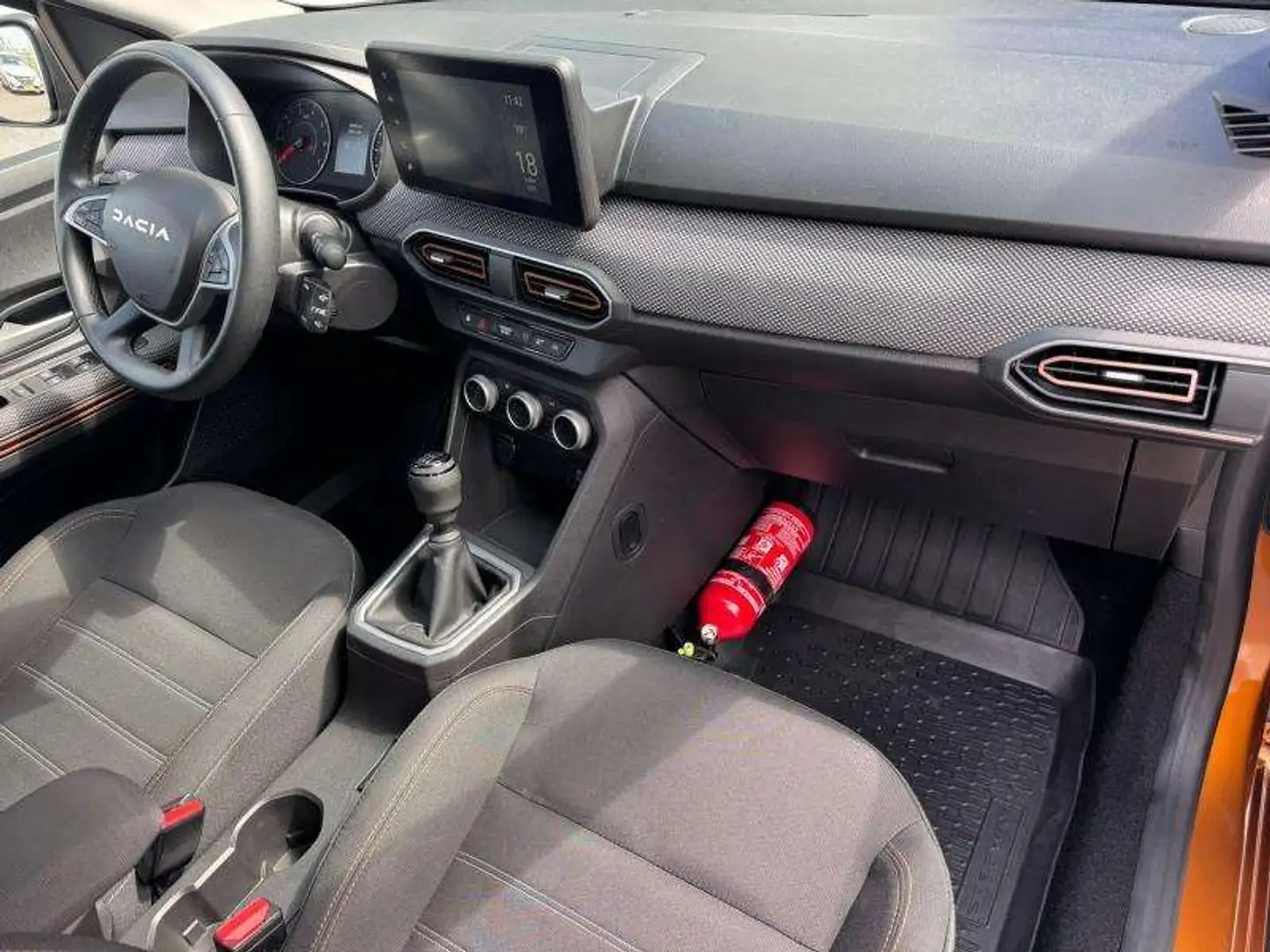 Dacia Sandero Stepway / 1.0 TCe / 110ch Oranje - 2