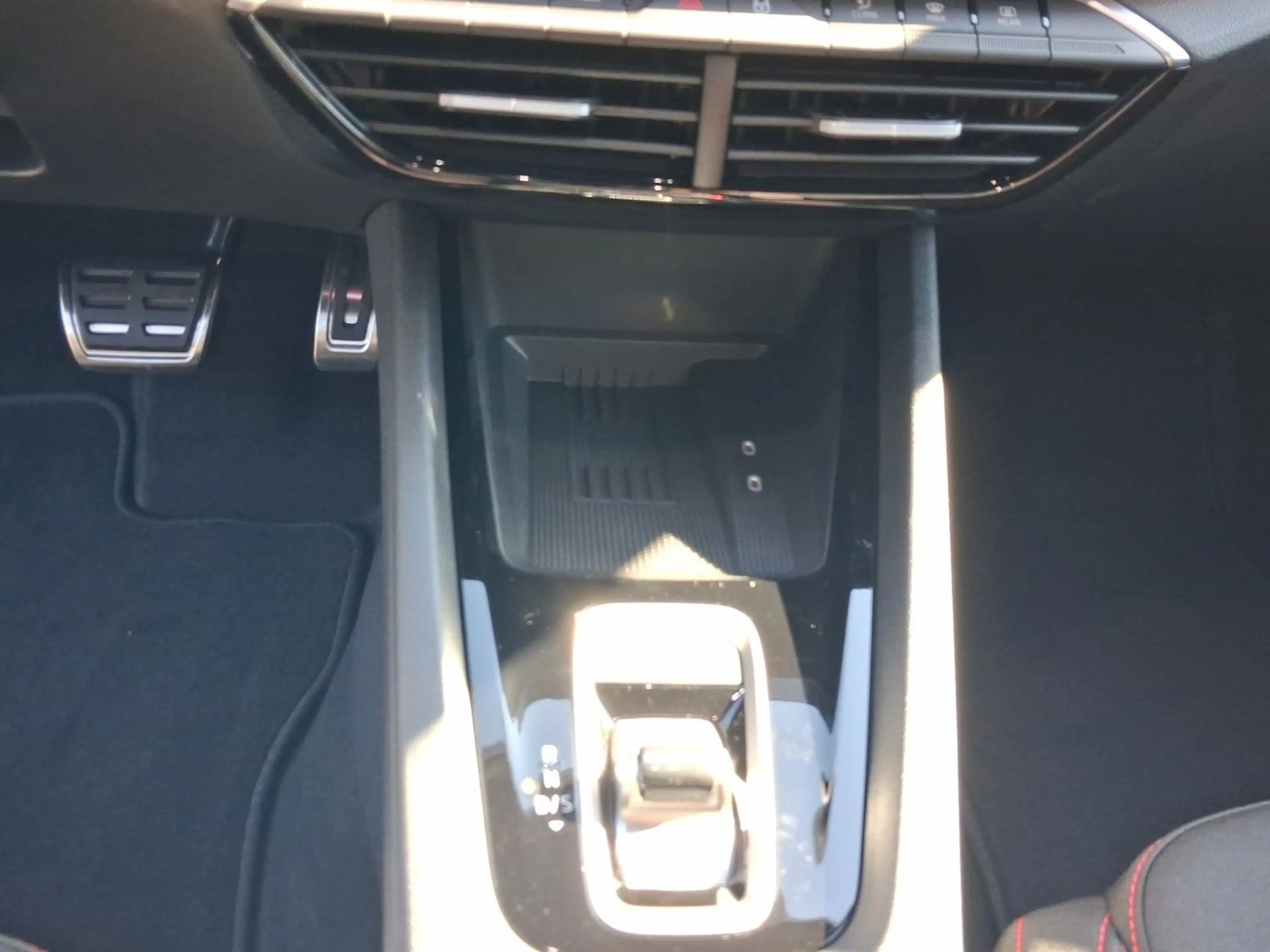 Skoda Octavia Combi RS TSI DSG PANO AHK NAVI MATRIX — photo 11