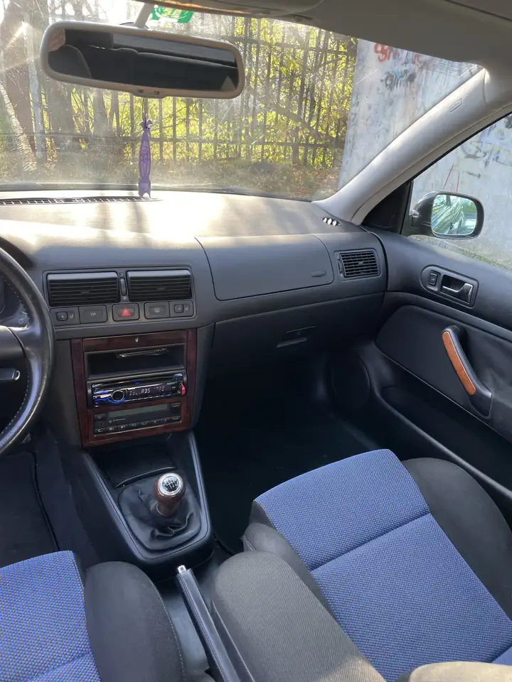 Volkswagen Golf 2.8 V6 4Motion, foto 7
