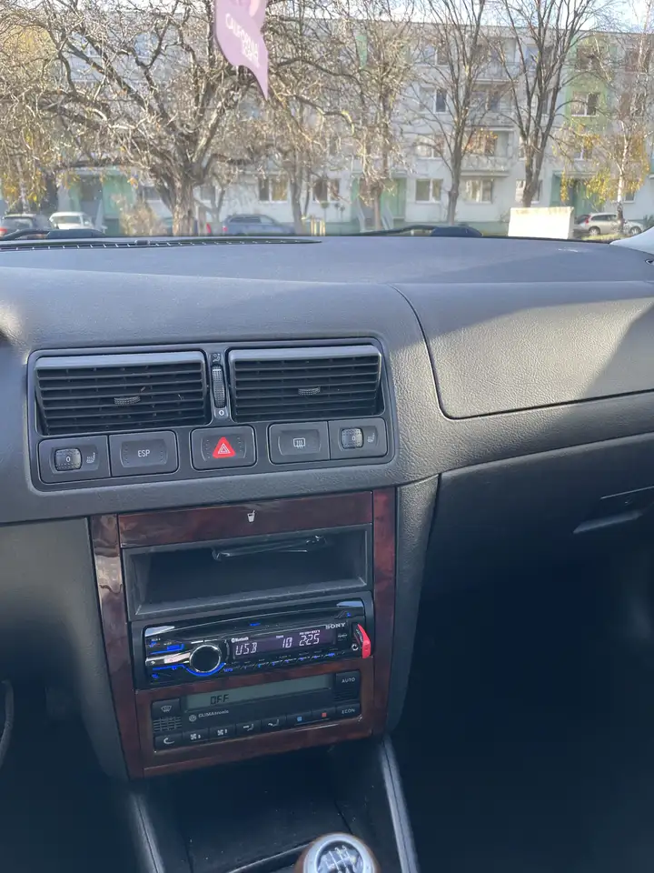 Volkswagen Golf 2.8 V6 4Motion, foto 8