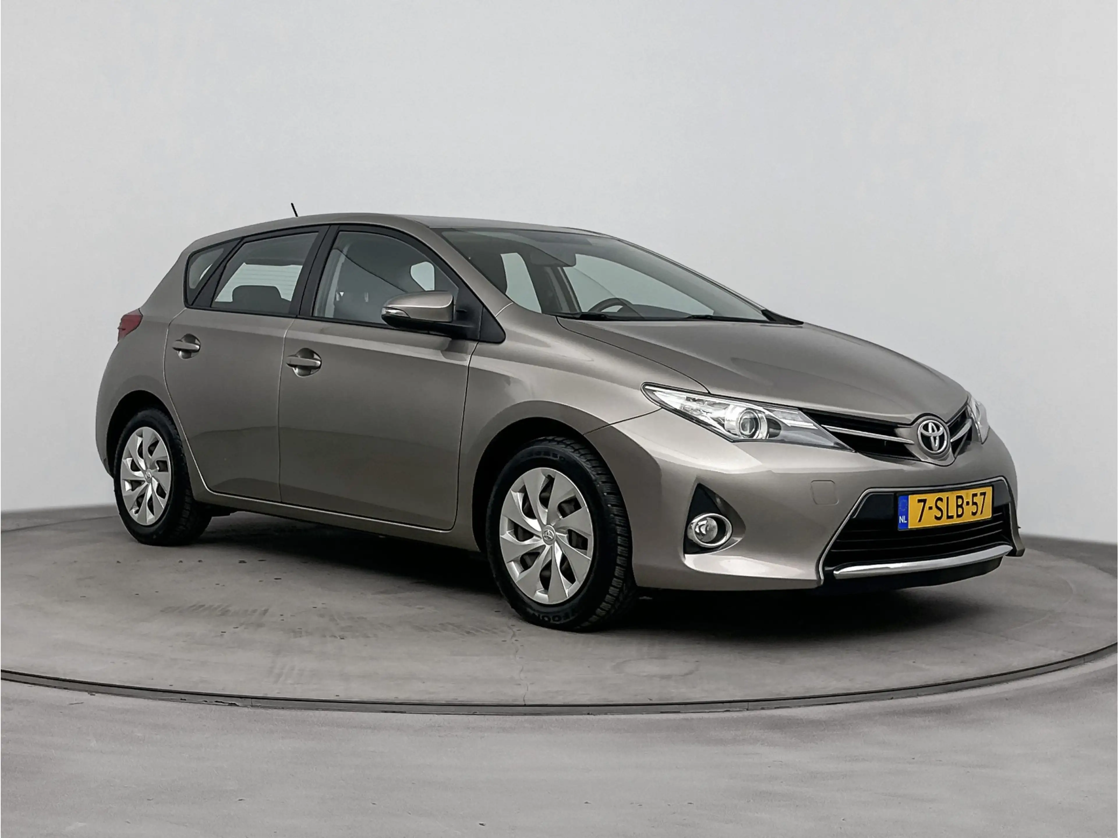 Toyota Auris 1.6 Aspiration ||Trekhaak|| — photo 12