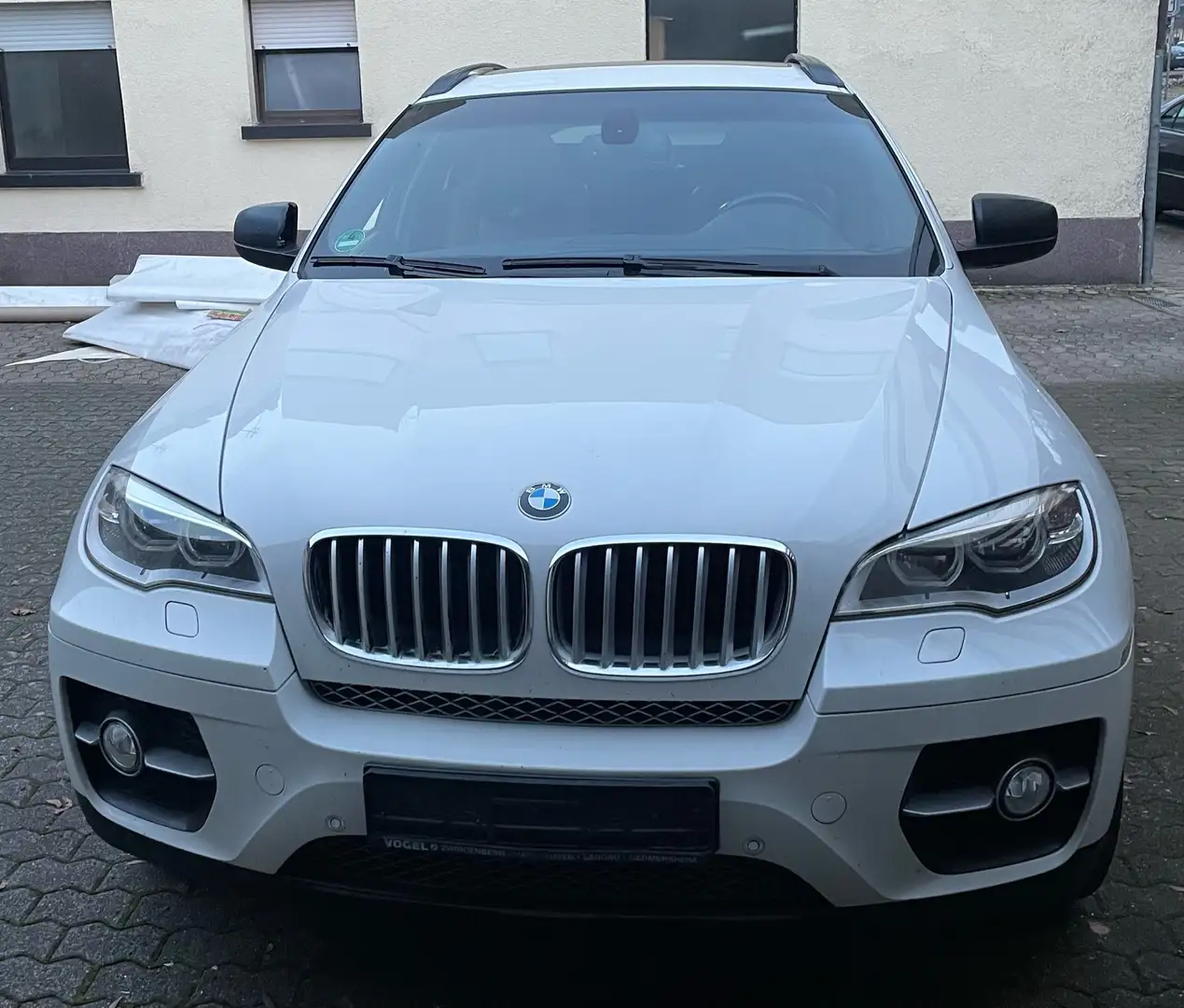 BMW X6 xDrive35d Weiß - 1