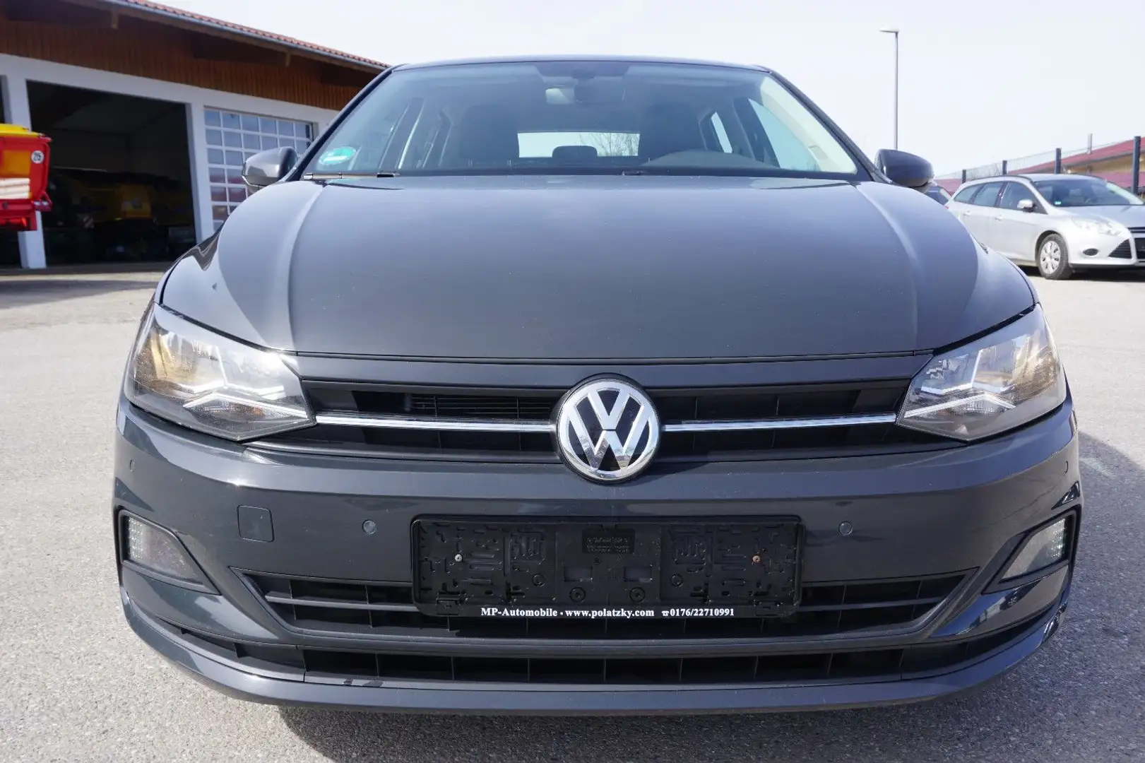 Volkswagen Polo VI Comfortline TDI NAV Sitzhzg 8 fach 1.Hd Grijs - 2