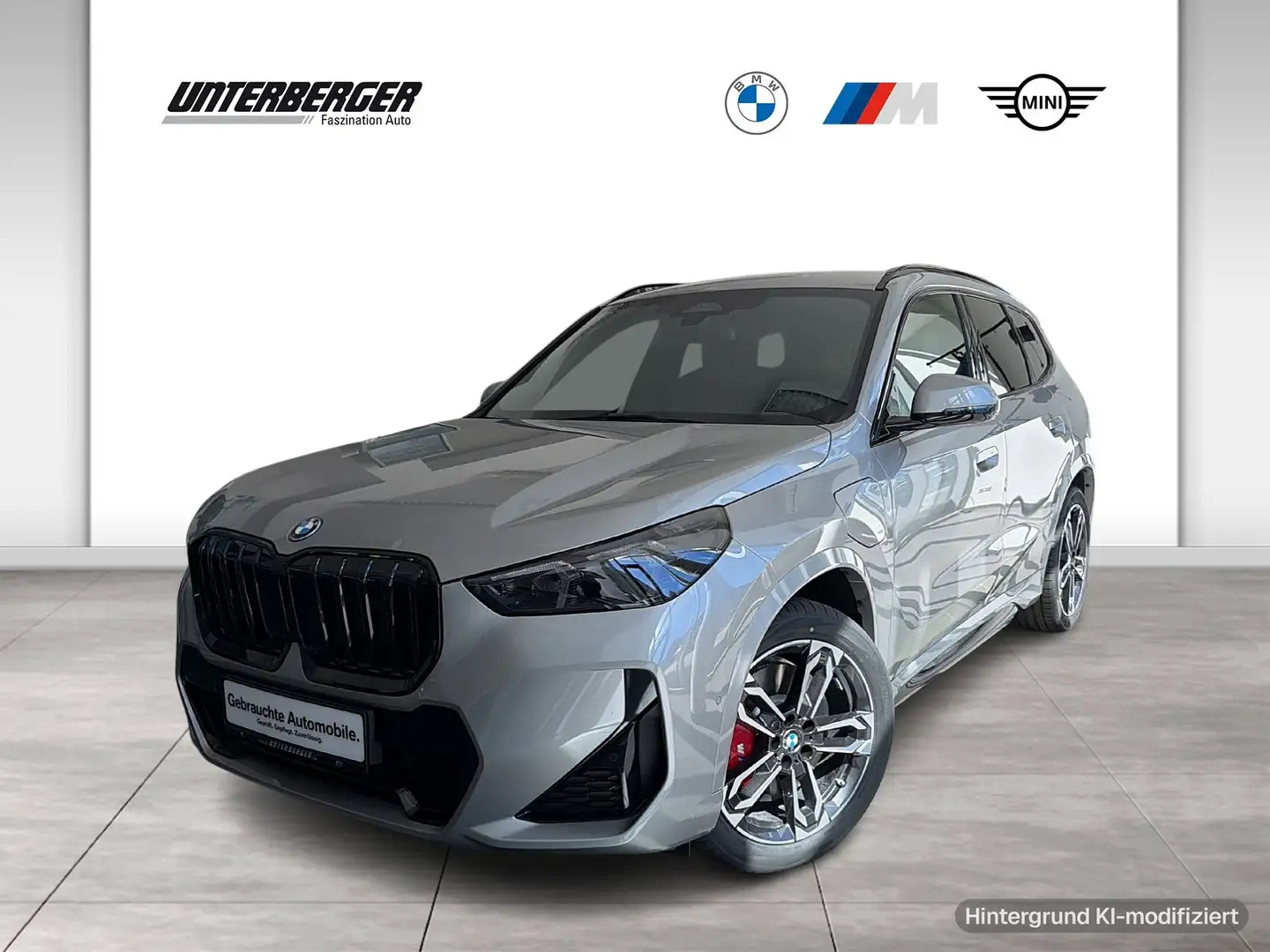 BMW X1 xDrive25e M Sport Silber - 1