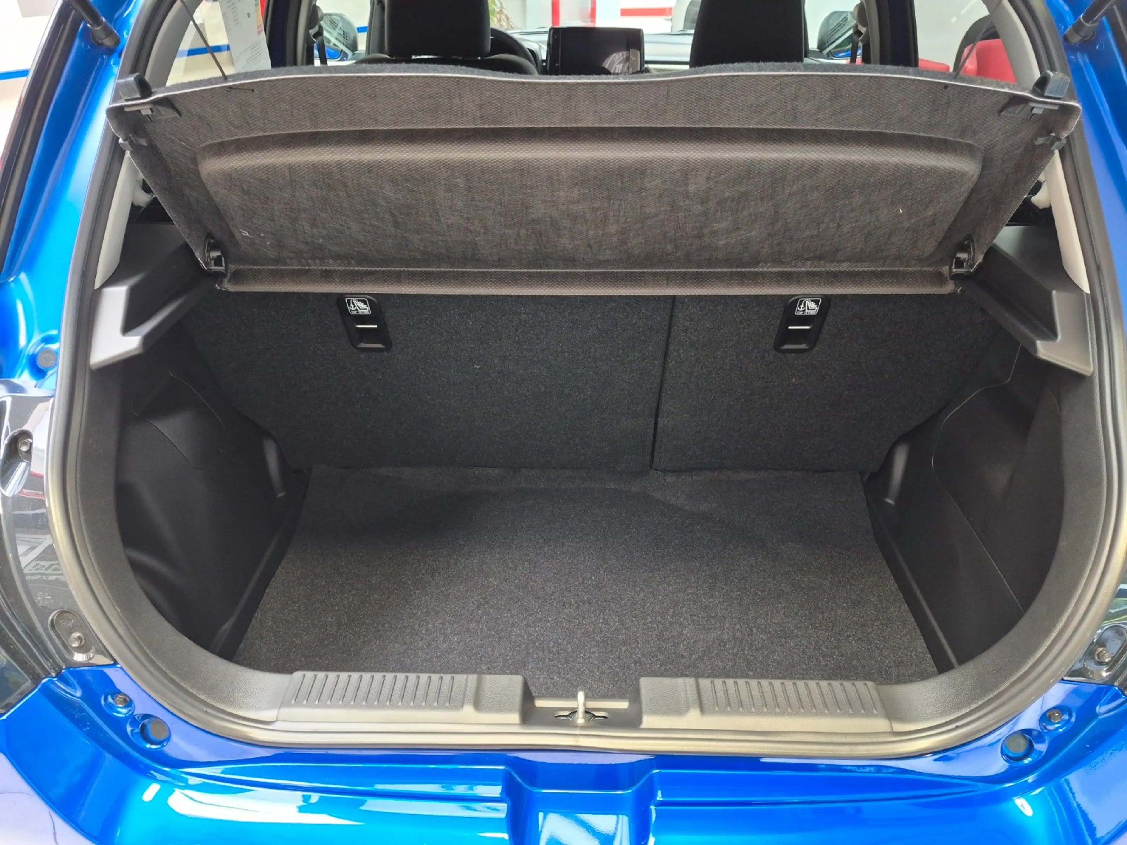 Suzuki Swift 1,2 Comfort — photo 11