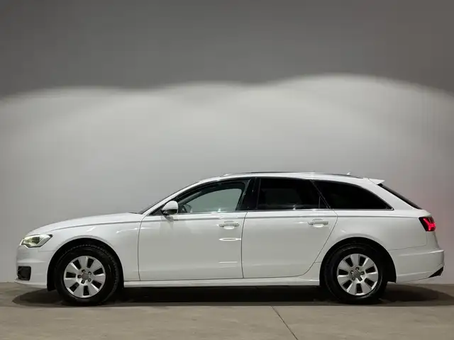 Audi A6 view 19