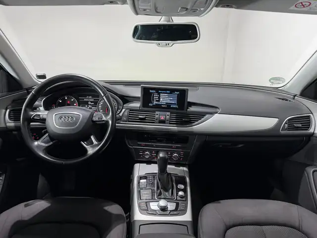 Audi A6 view 17