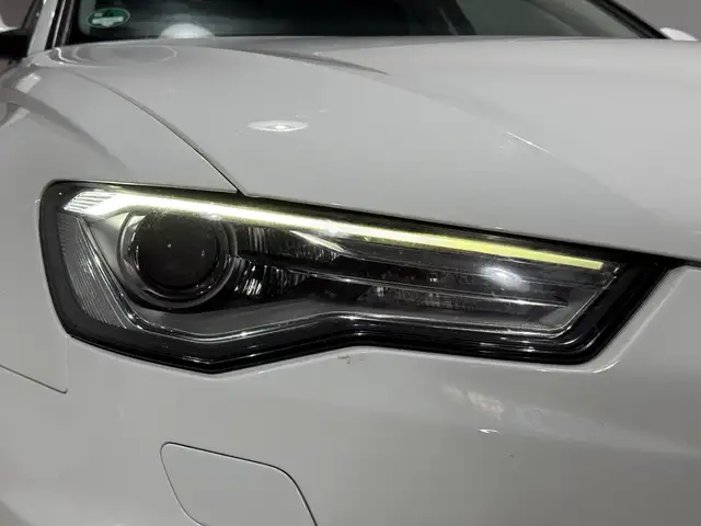 Audi A6 view 29